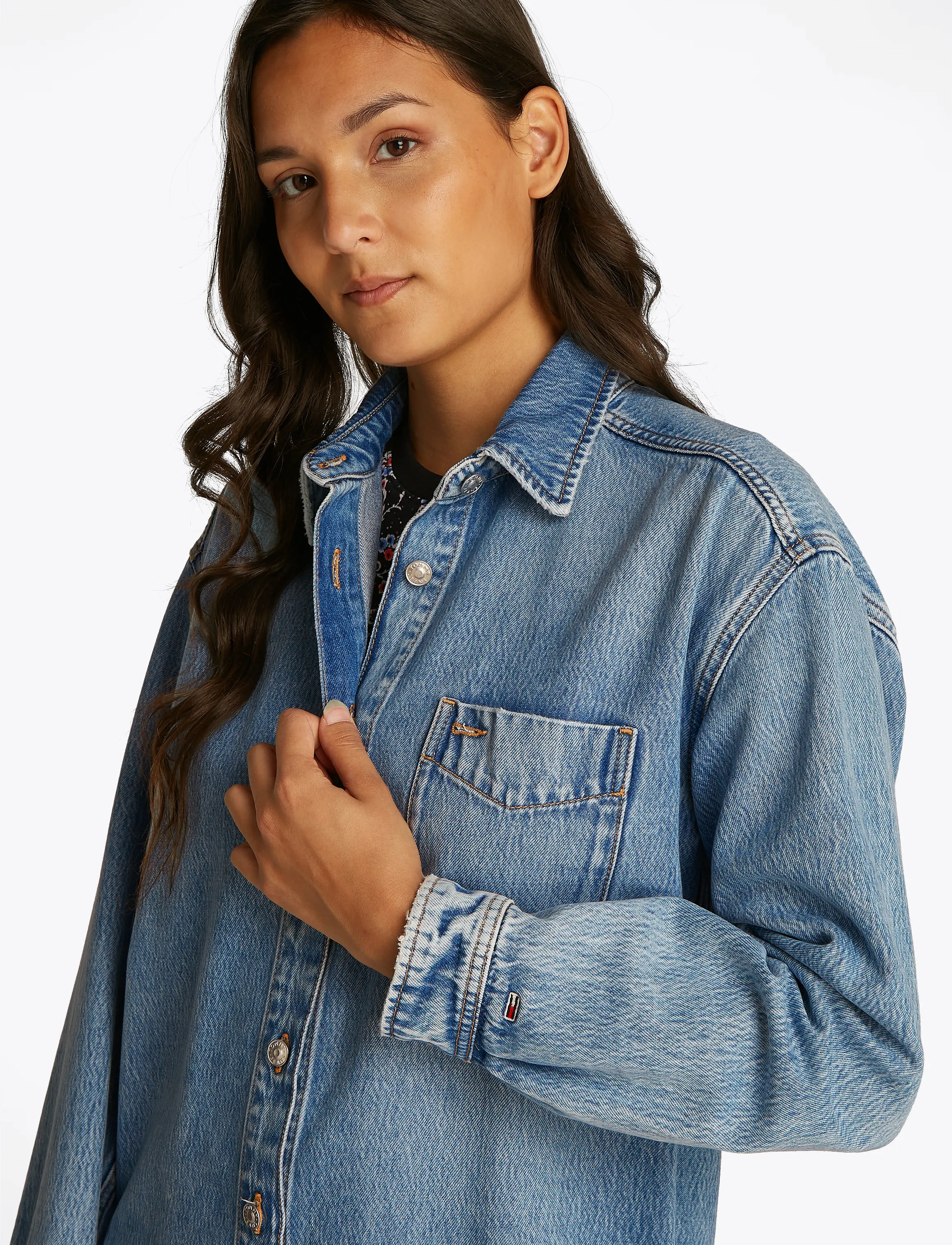 Tommy Jeans - RELAXED LS SHIRT BI6011 - denimskjorter - denim light - 5