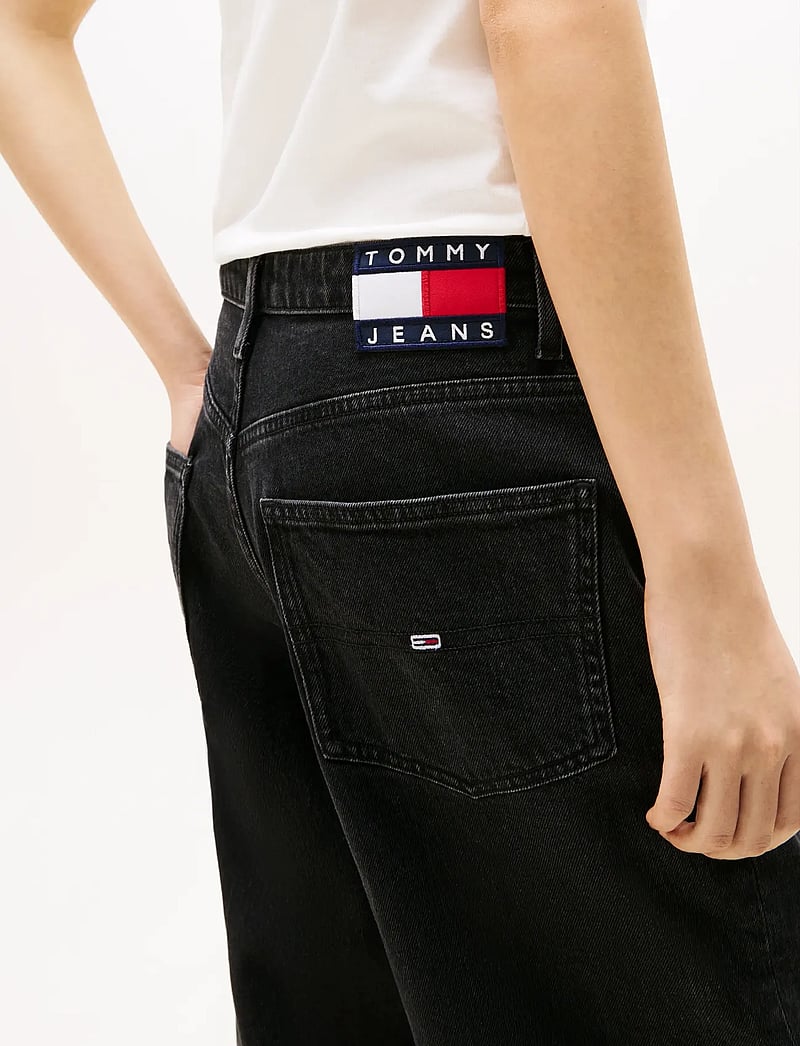 Tommy Jeans - MIA MR RLXD STR AI4181 - brede jeans - denim black - 5