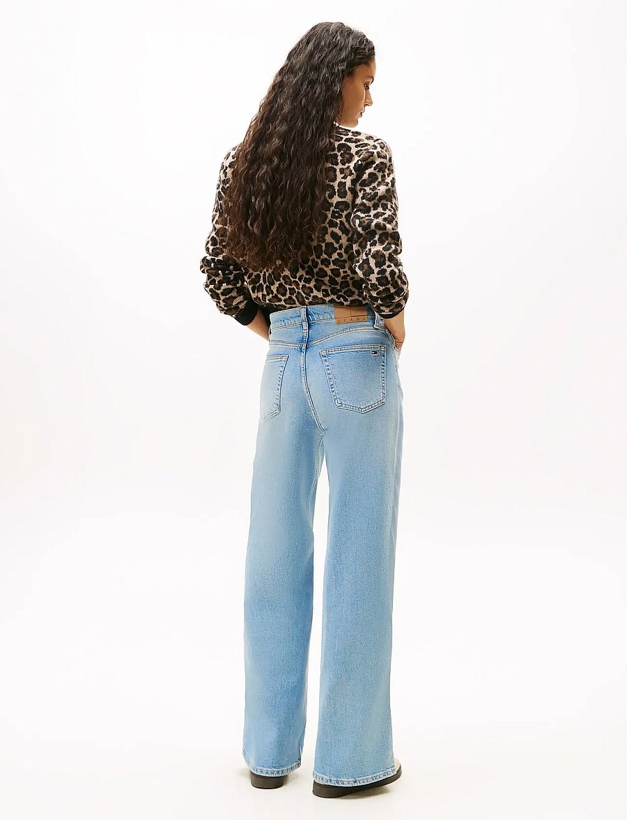 Tommy Jeans - CLAIRE HR WD BI0112 CO - hosen mit weitem bein - denim light - 5