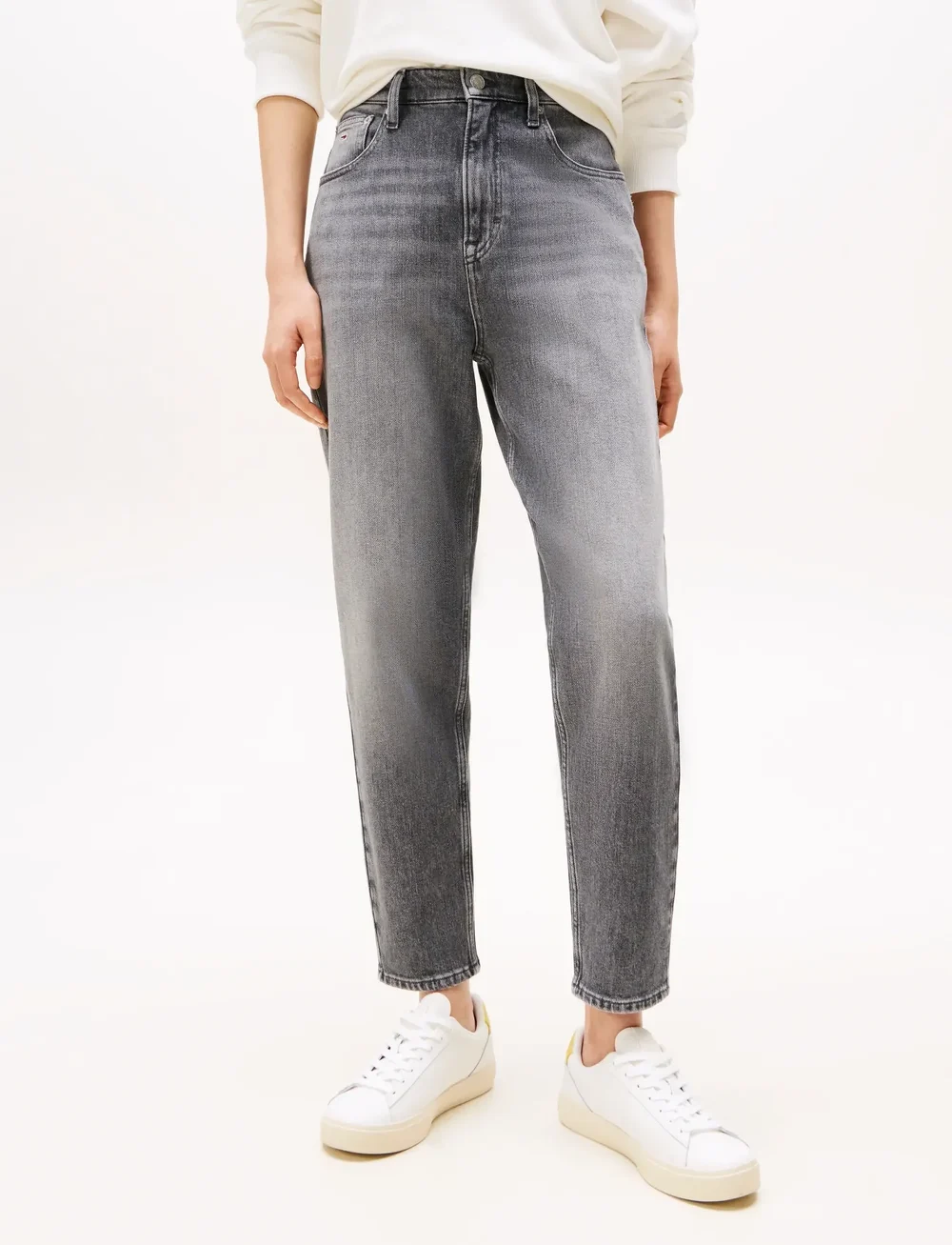 Tommy Jeans - MOM JEAN UH TPR BI0177 CO - regular jeans - denim grey - 0