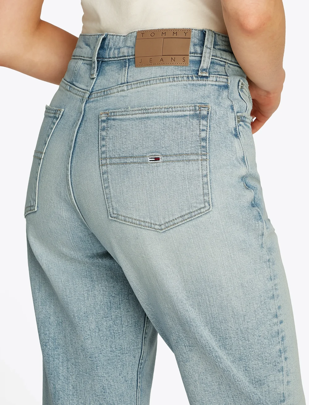 Tommy Jeans - MOM JEAN UH TPR BI5115 - tavalised teksad - denim ultra light - 5