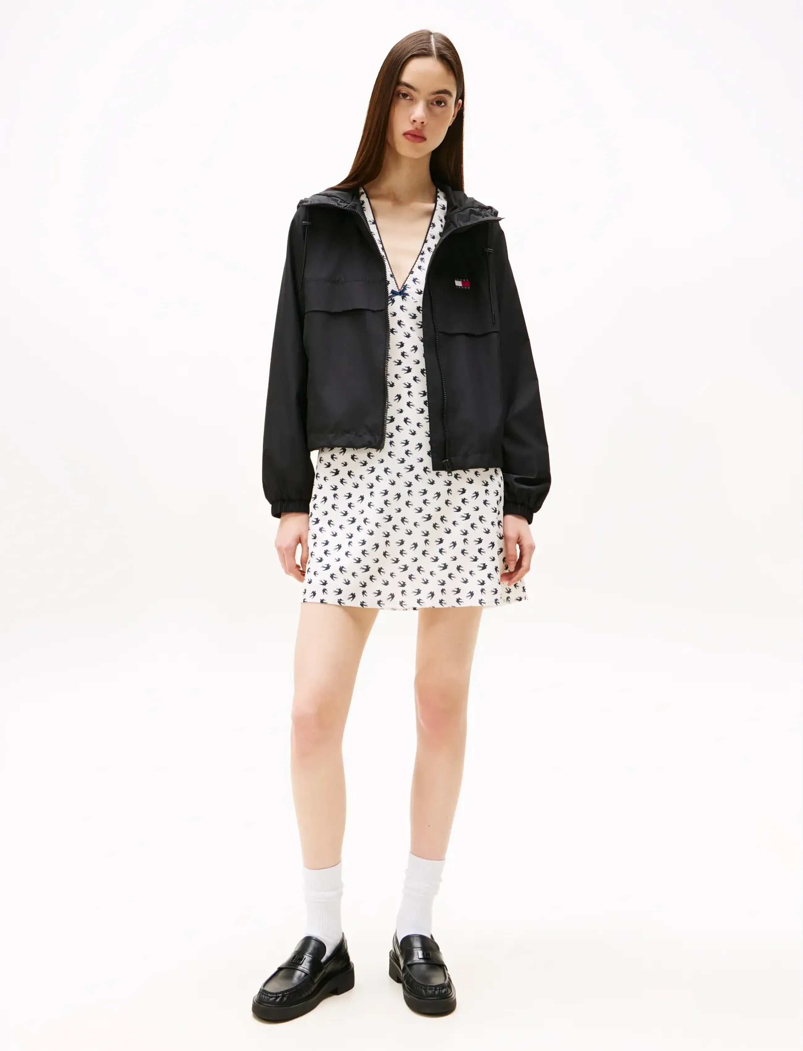 Tommy Jeans - TJW ESSENTIAL WINDBREAKER EXT - vestes de printemps - black - 4