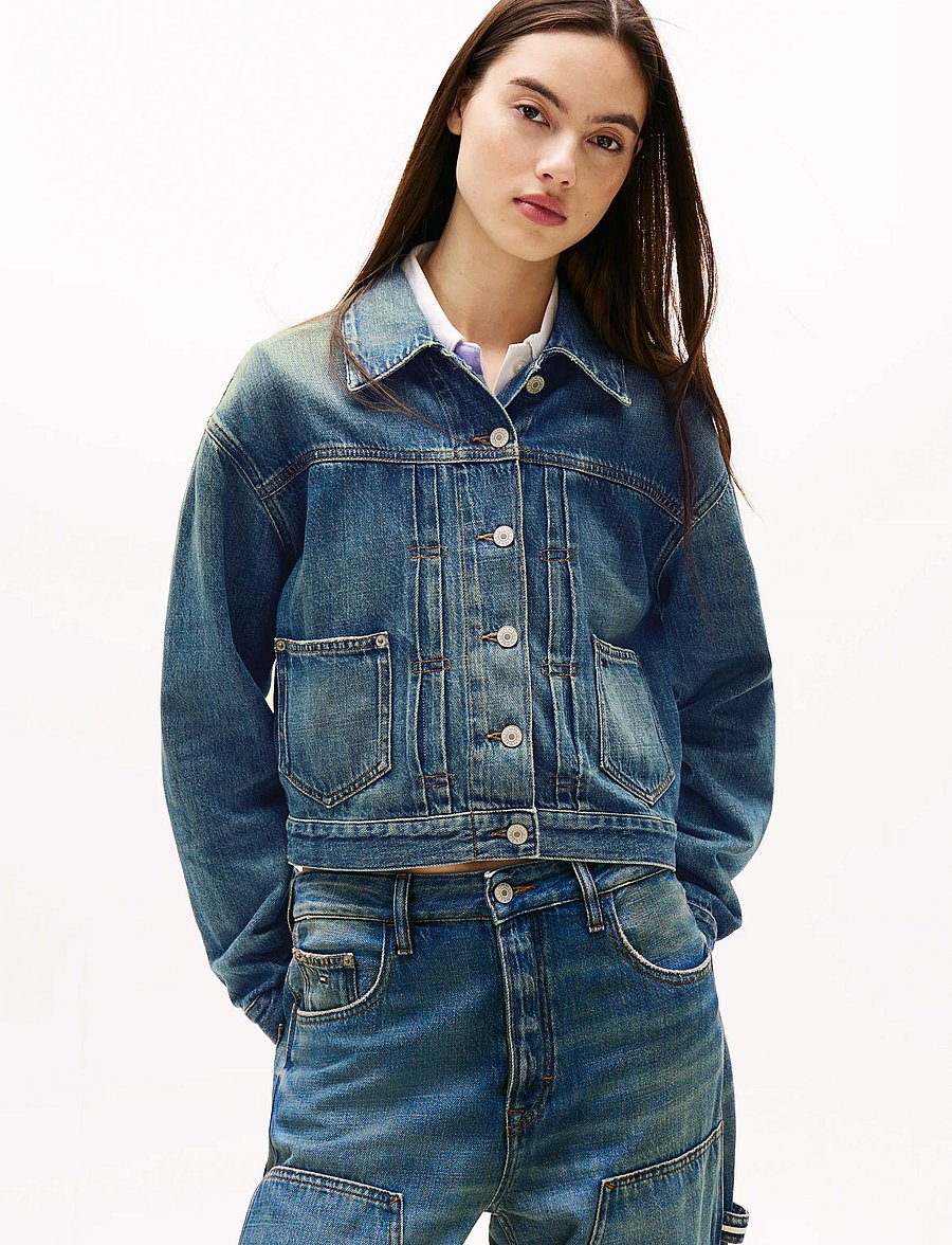 Tommy Jeans - PLEATED TRUCKER JACKET CI2037 - teksatagid - denim medium - 0