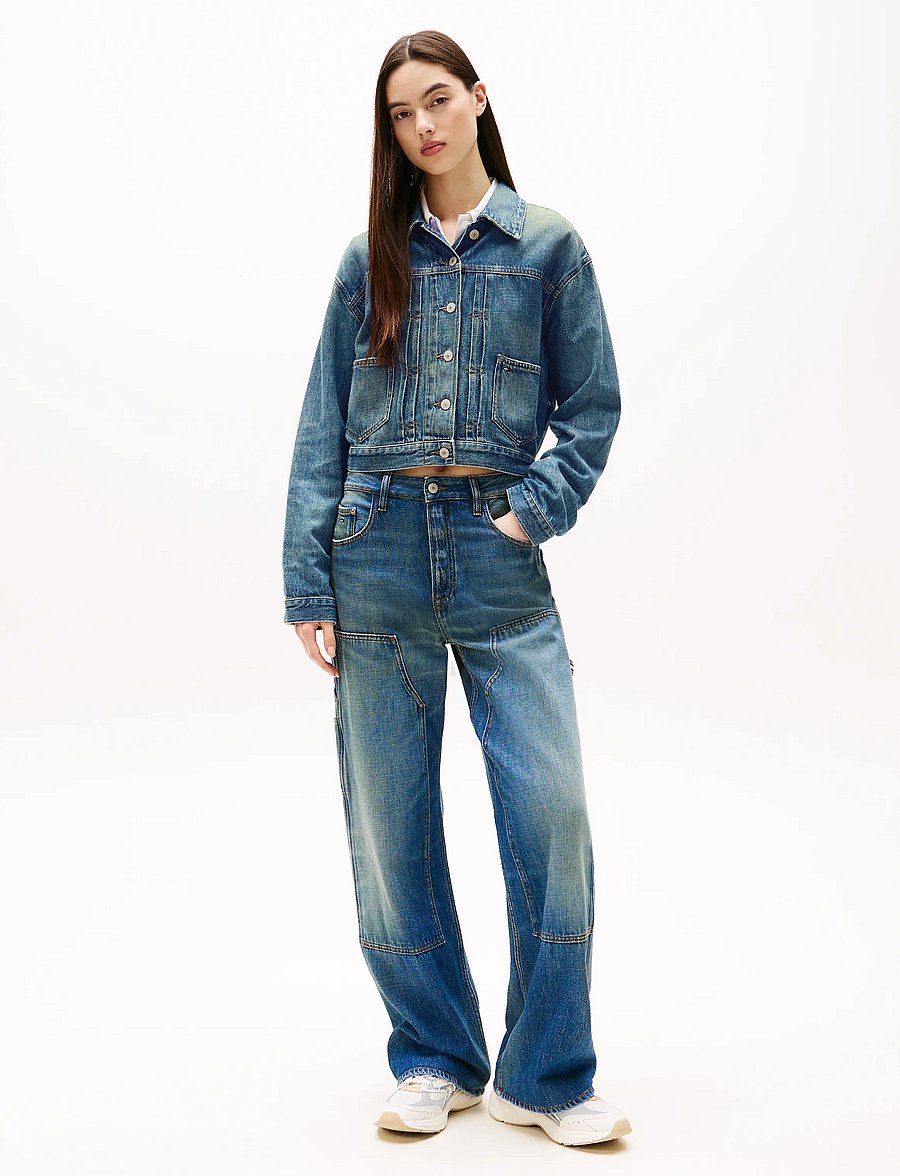 Tommy Jeans - PLEATED TRUCKER JACKET CI2037 - teksatagid - denim medium - 2