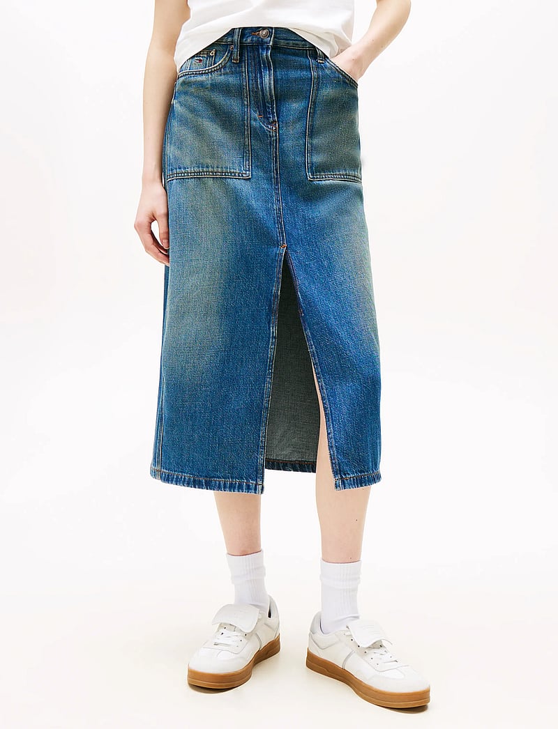 Tommy Jeans - CLAIRE MIDI SKIRT UTILITY CI2037 - denimnederdele - denim medium - 0