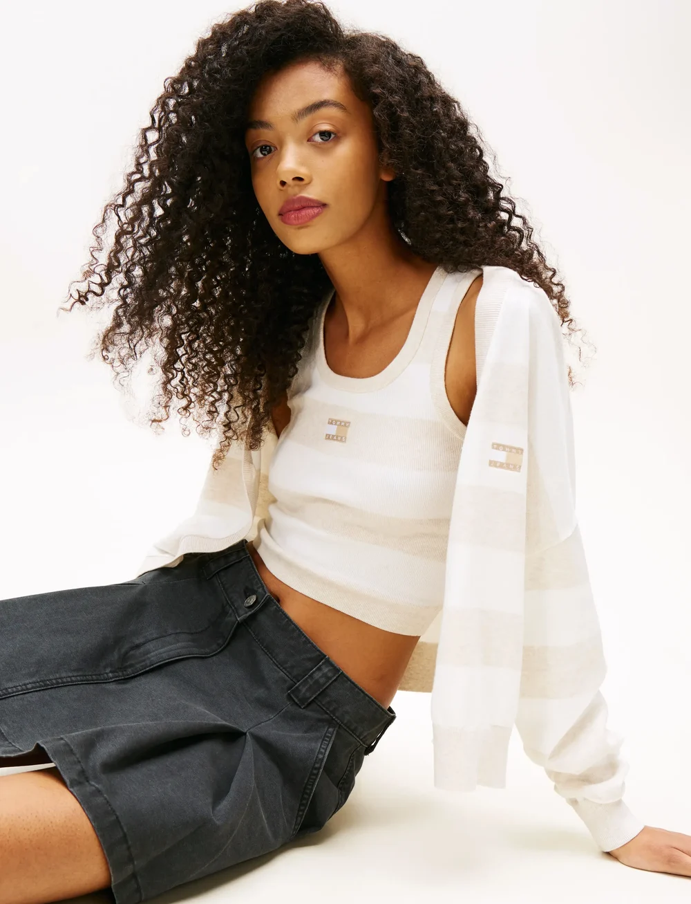 Tommy Jeans - TJW CANVAS MINI PLEATED SKIRT - džinsiniai sijonai - black - 5