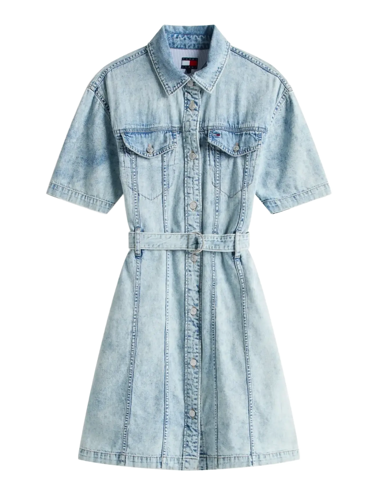 Tommy Jeans BELTED SS TRUCKER DENIM DRESS - Jeanskleider - DENIM LIGHT / blue