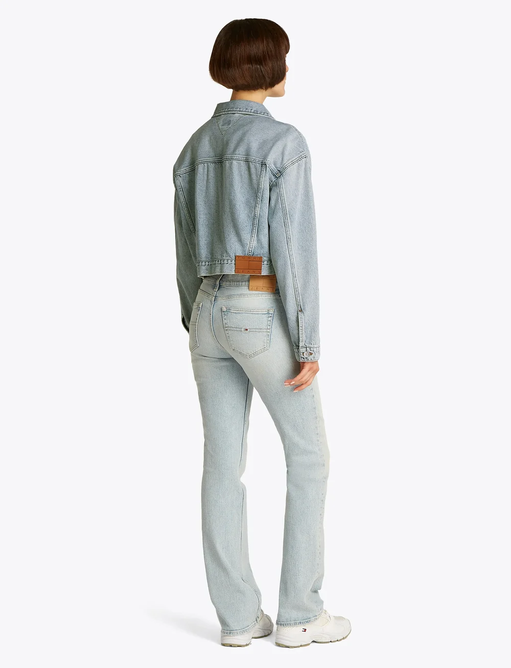 Tommy Jeans - OVSZ CROP TRUCKER JACKET BI6012 - jeansjackor - denim light - 3