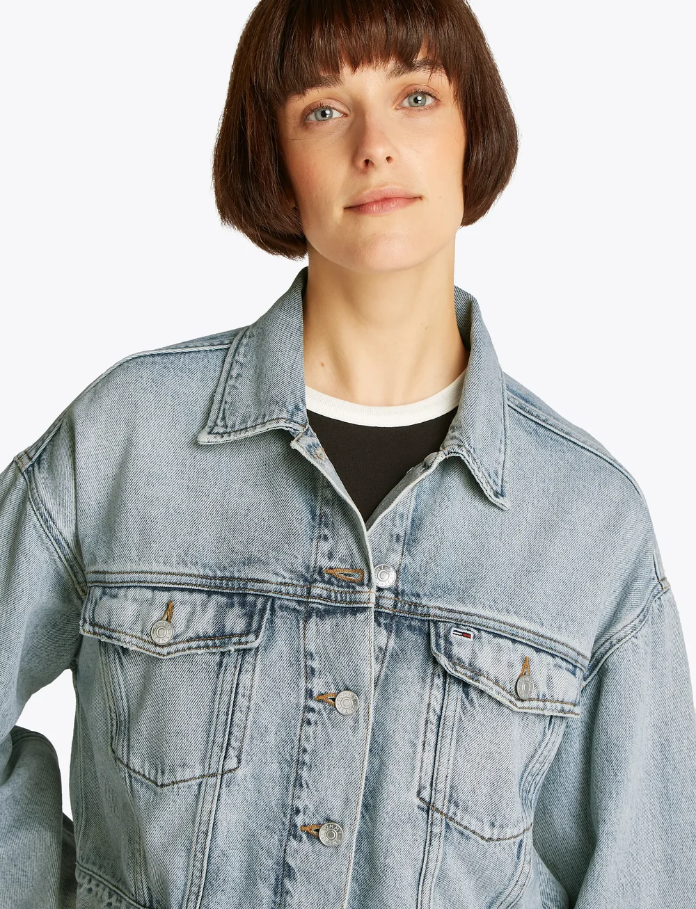 Tommy Jeans - OVSZ CROP TRUCKER JACKET BI6012 - jeansjackor - denim light - 5
