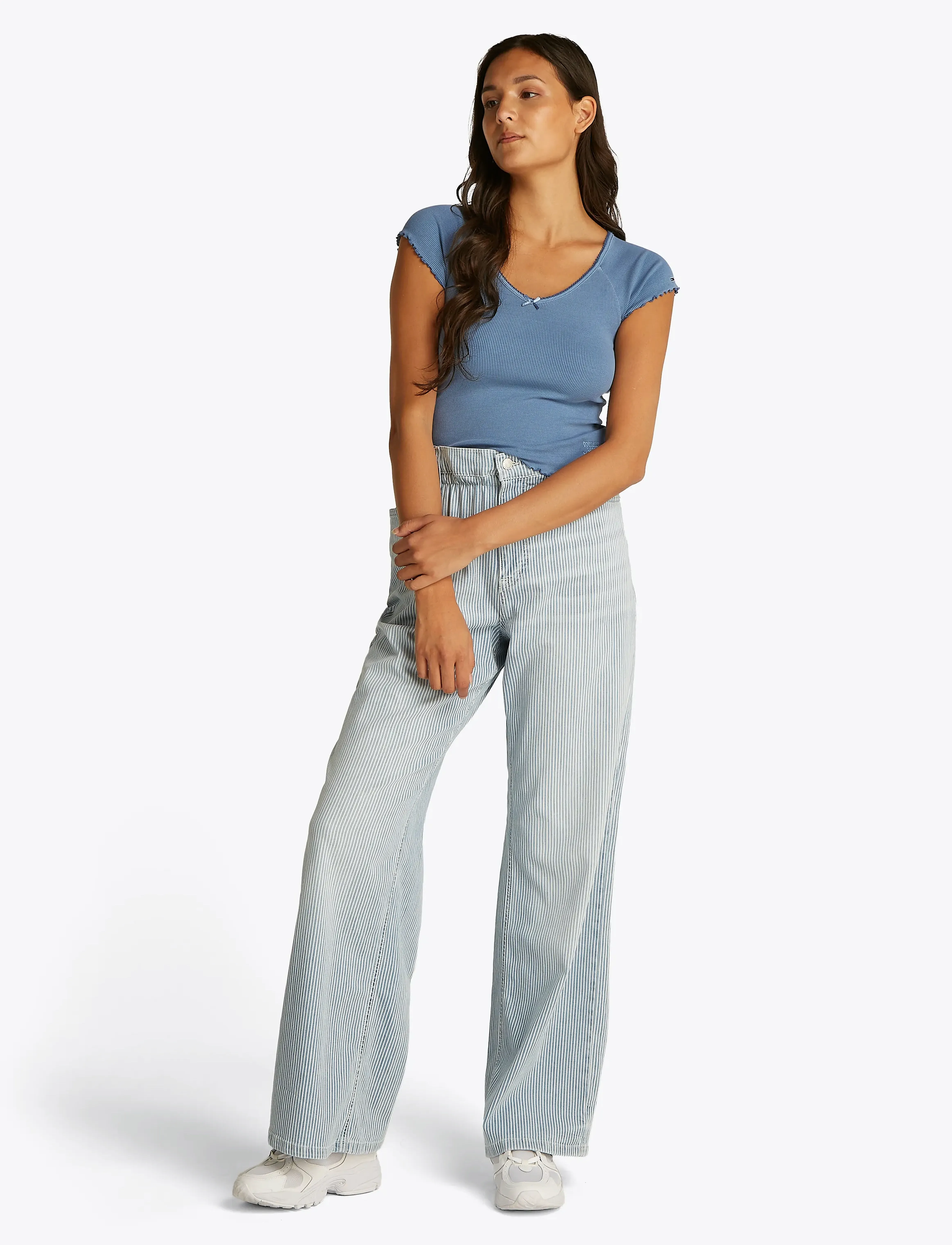 Tommy Jeans - TJW SLIM VNECK GMD RIB SS - colorado blue - 4