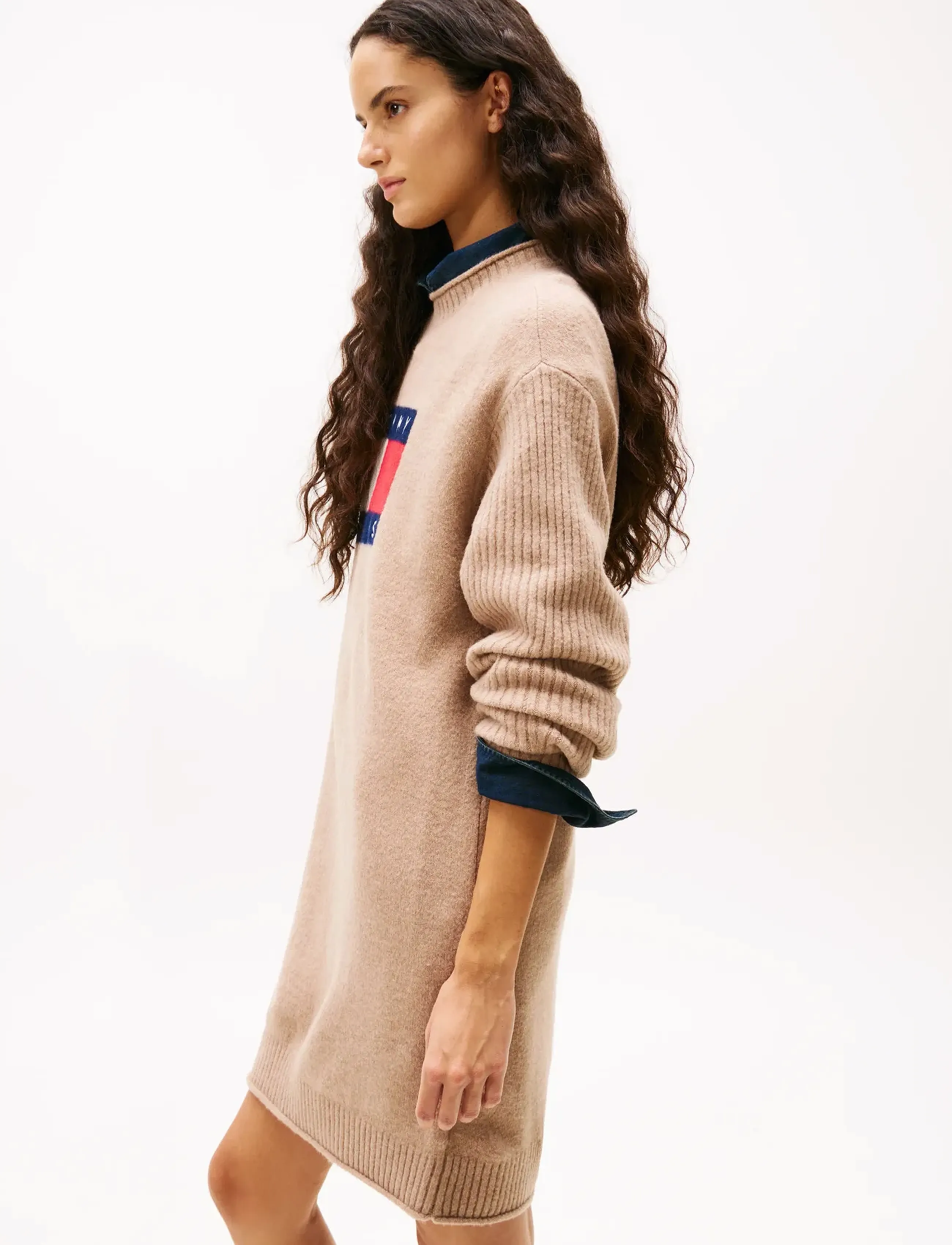 Tommy Jeans - TJW FLAG SWEATER DRESS EXT - neulemekot - malted milk - 3