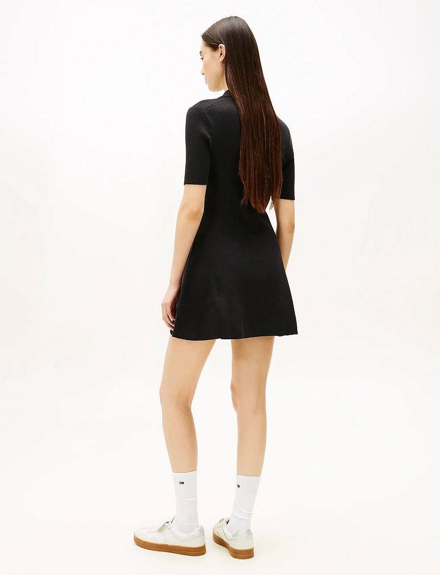 Tommy Jeans - TJW F&F SWEATER POLO MINI DRESS - t-särkkleidid - black - 5