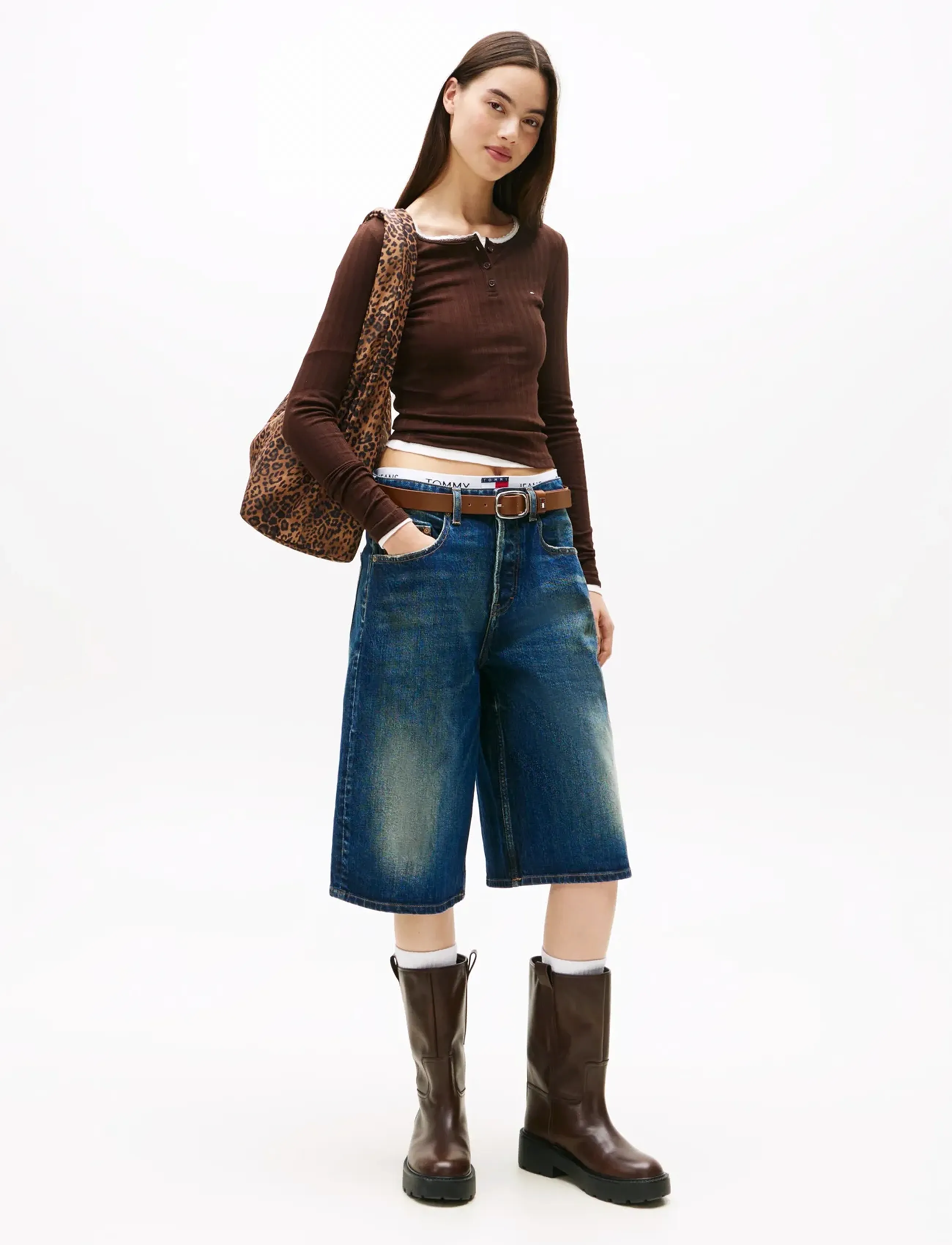 Tommy Jeans - TJW SLIM SH IRREGULAR RIB LS - rich brown - 2