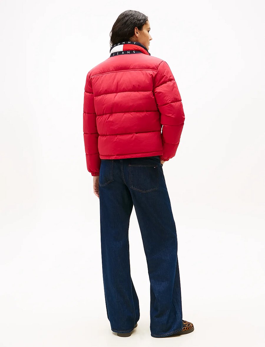 Tommy Jeans - TJW ESS PUFFER FLAG JACKET EXT - talvejoped - ruby rhubarb - 3