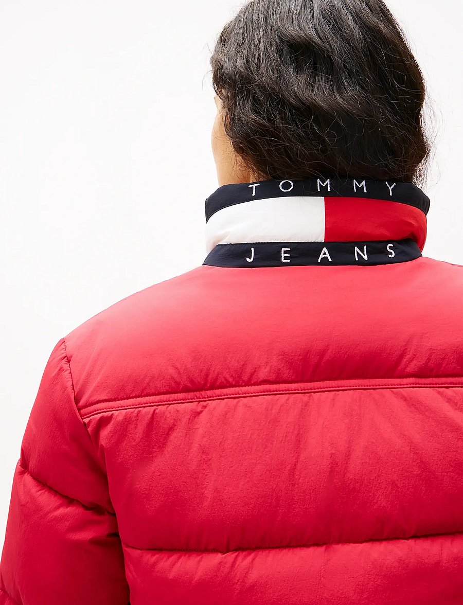 Tommy Jeans - TJW ESS PUFFER FLAG JACKET EXT - talvejoped - ruby rhubarb - 4