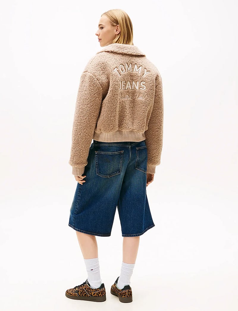 Tommy Jeans - TJW TEDDY VARSITY BOMBER - frühlingsjacken - malted milk - 3