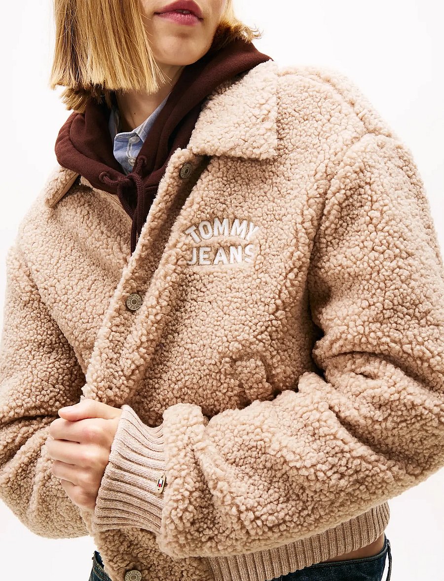 Tommy Jeans - TJW TEDDY VARSITY BOMBER - vårjackor - malted milk - 4