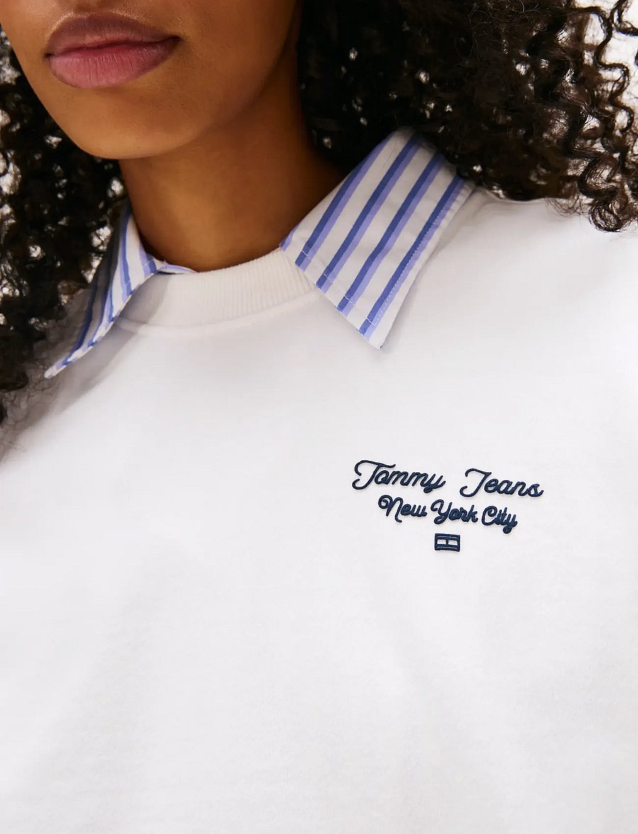 Tommy Jeans - TJW REG ESS LOGO 1 CREW EXT - hverdags stil - ecru - 4
