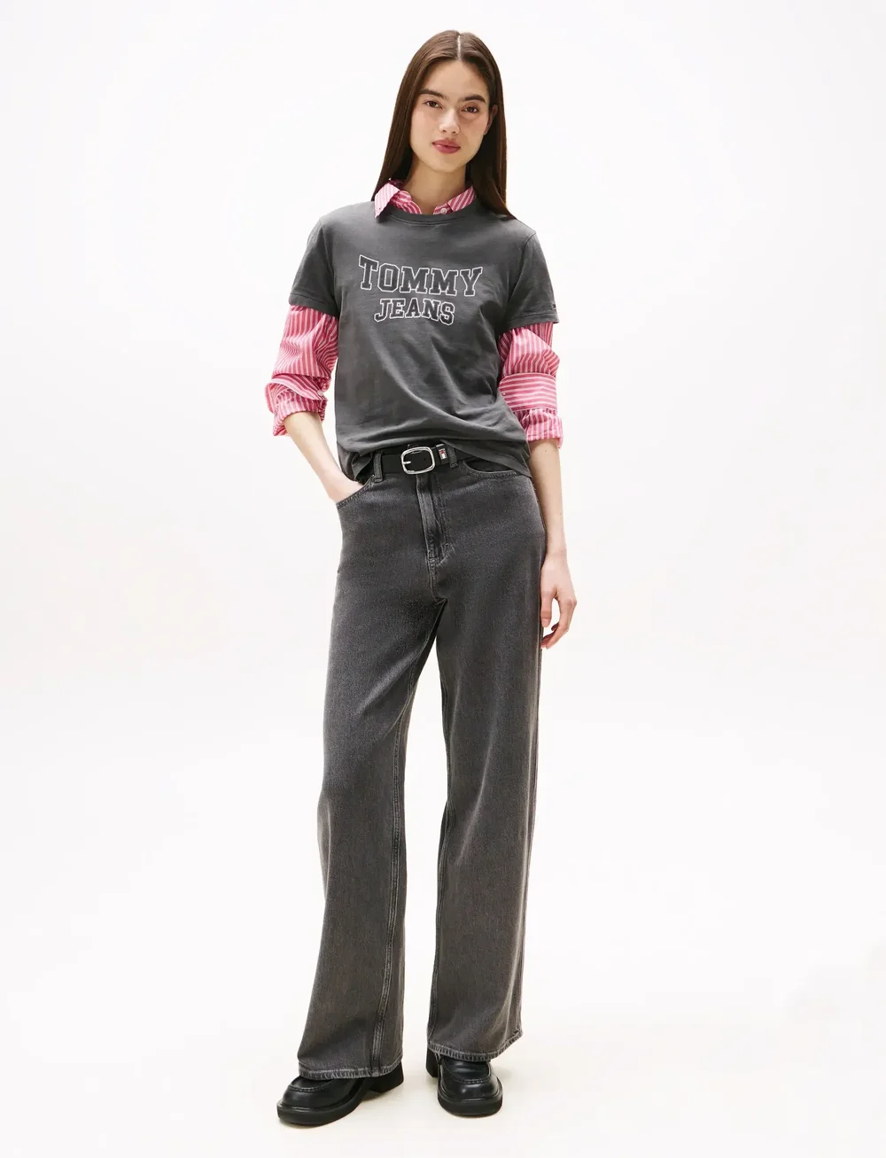 Tommy Jeans - TJW REG VARSITY TEE EXT - t-shirts - black - 2