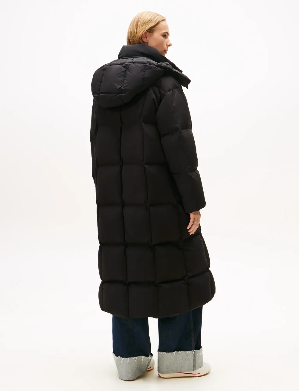 Tommy Jeans - TJW ALASKA GRID DWN MXI COAT EXT - dunkappor - black - 4