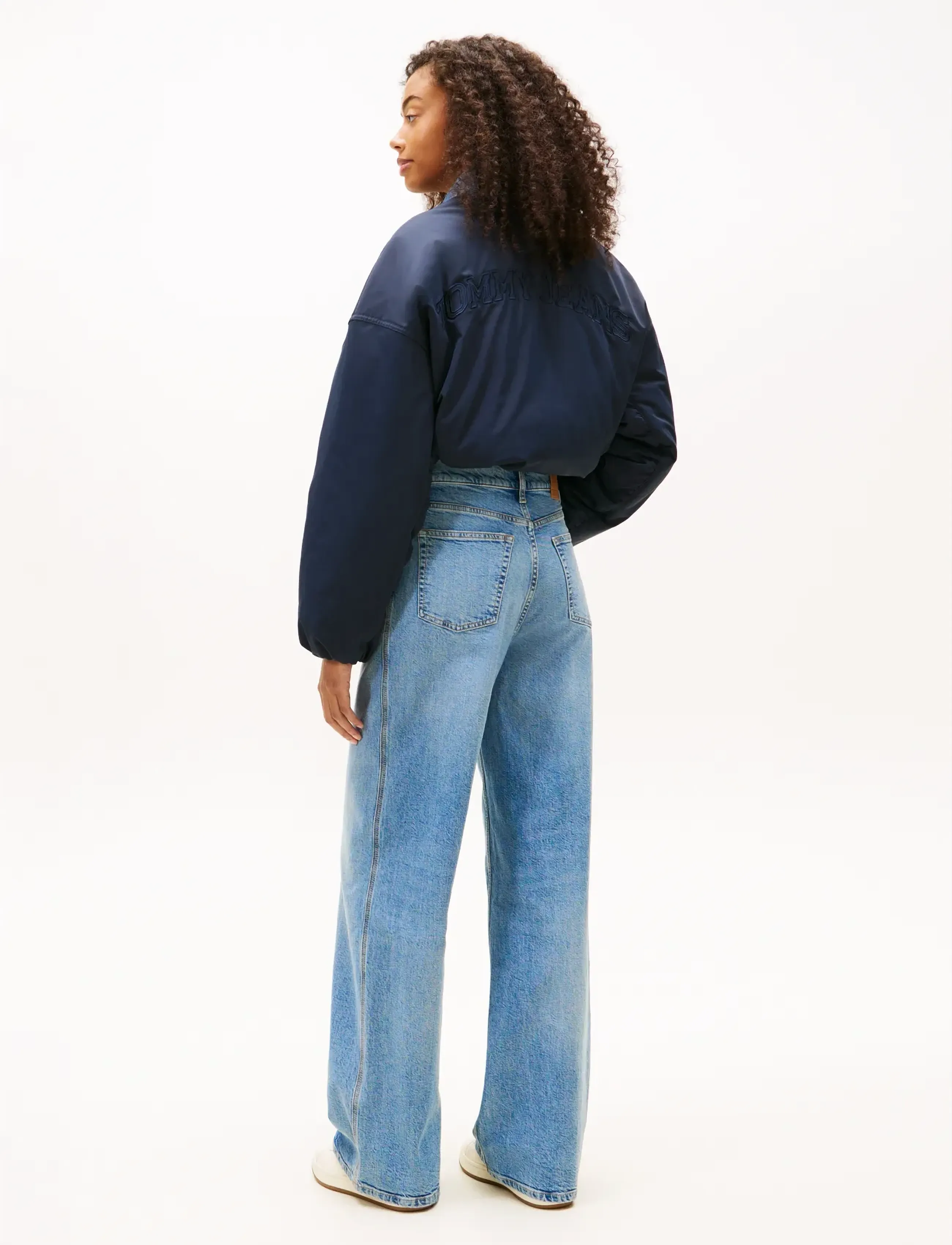Tommy Jeans - CLAIRE HR WD EI5113 - laia säärega teksad - denim medium - 2