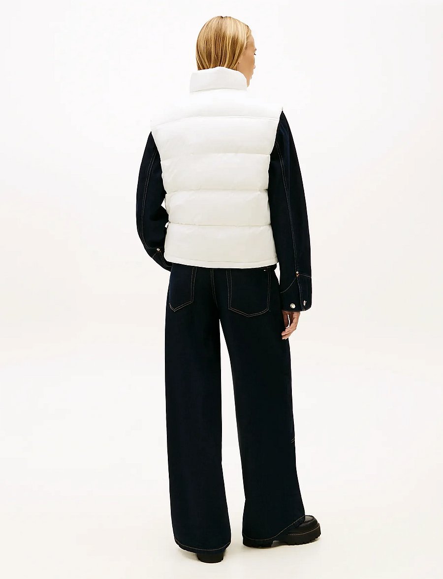 Tommy Jeans - TJW ESSENTIAL PUFFER VEST SHINY - vestes de printemps - ancient white - 3
