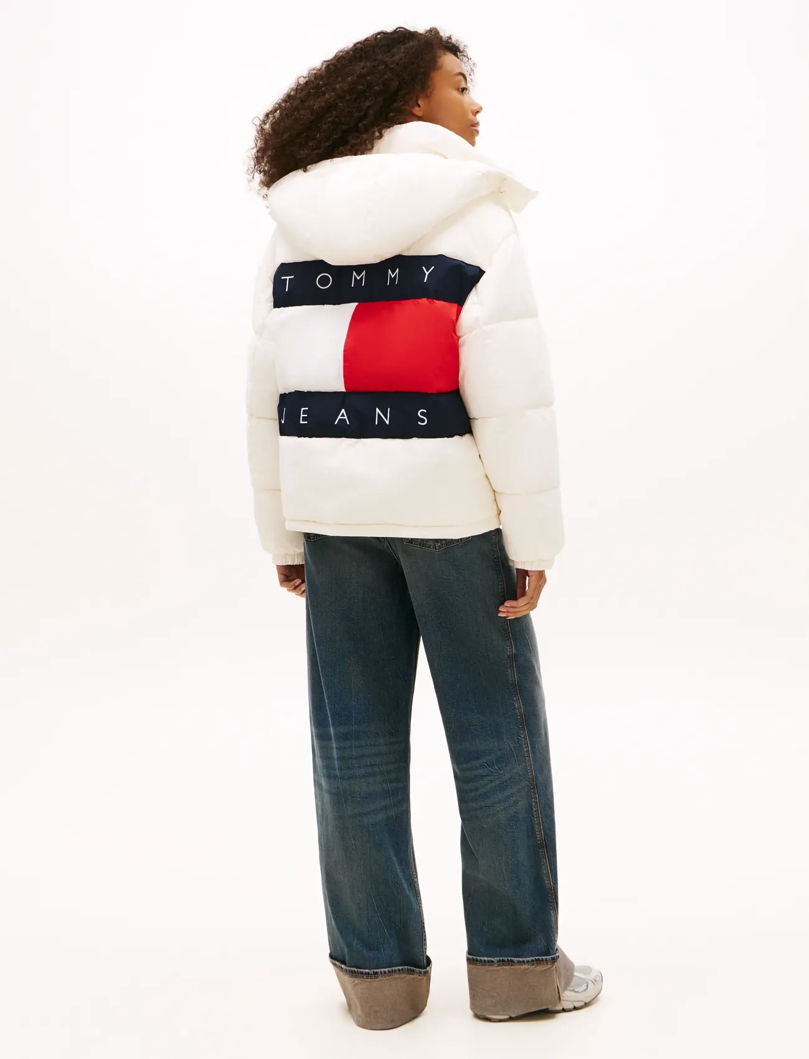 Tjw Ovs Hooded Flag Puffer Ext 3