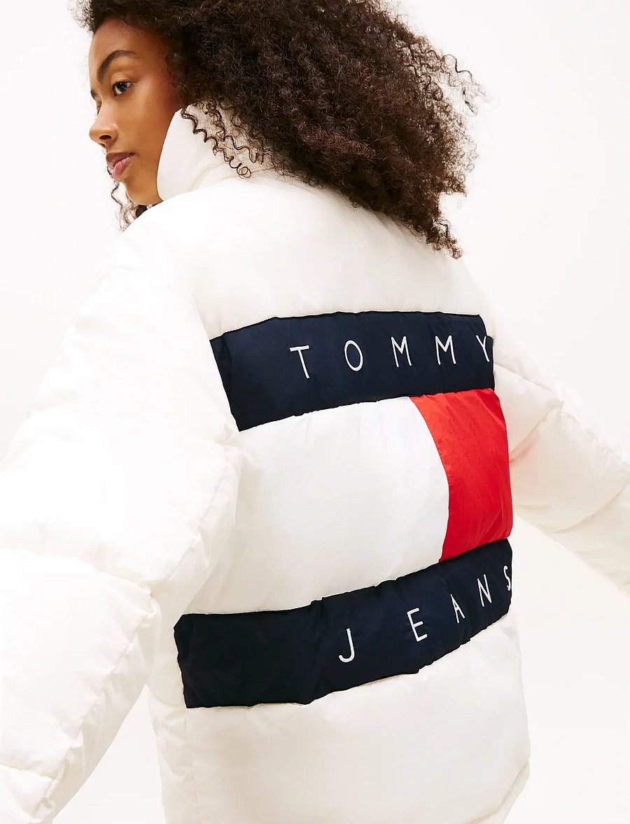Tommy Jeans - TJW OVS HOODED FLAG PUFFER EXT - vinterjackor - ancient white - 5