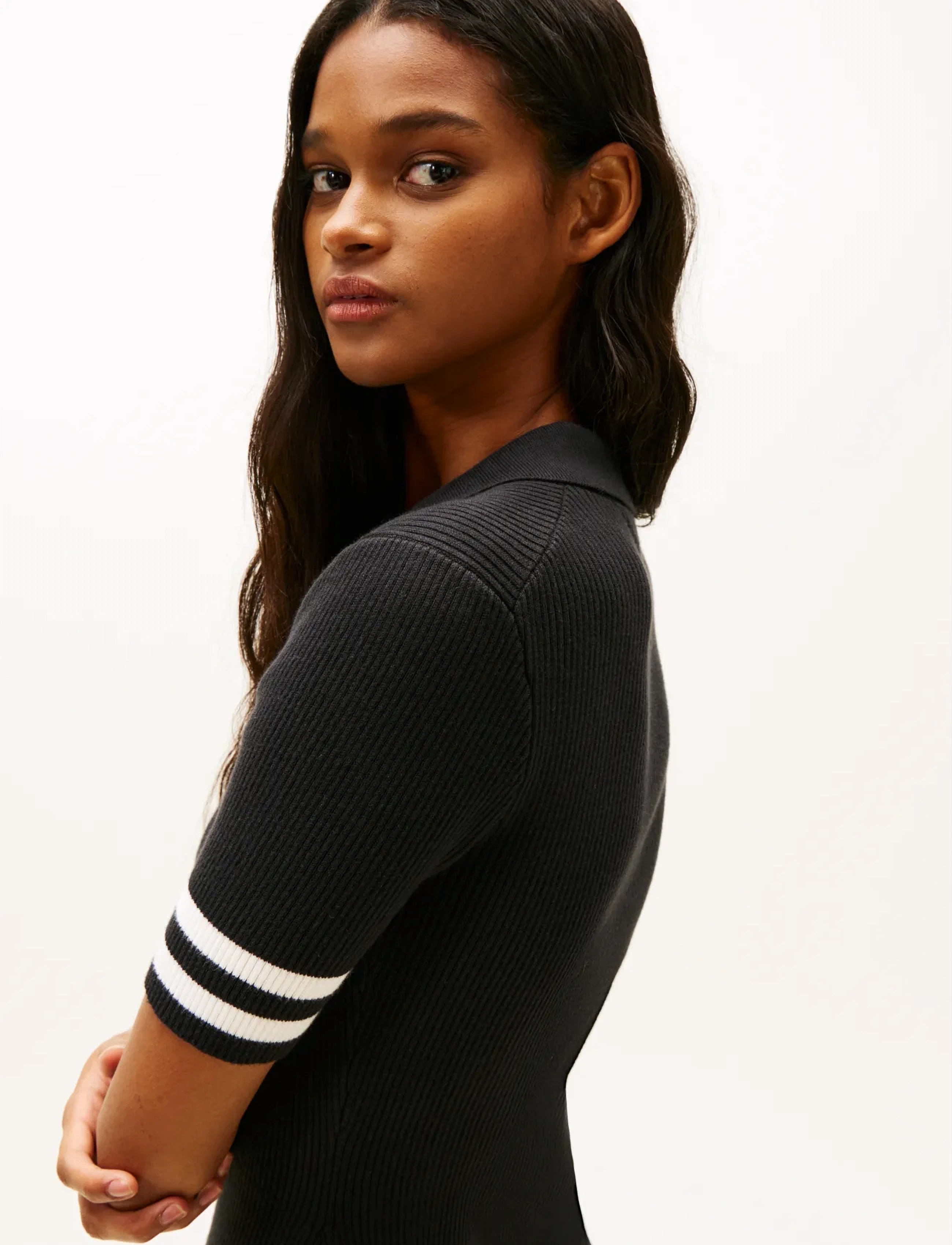 Tommy Jeans - TJW F&F SWEATER POLO MINI DRESS - robes t-shirt - black - 3
