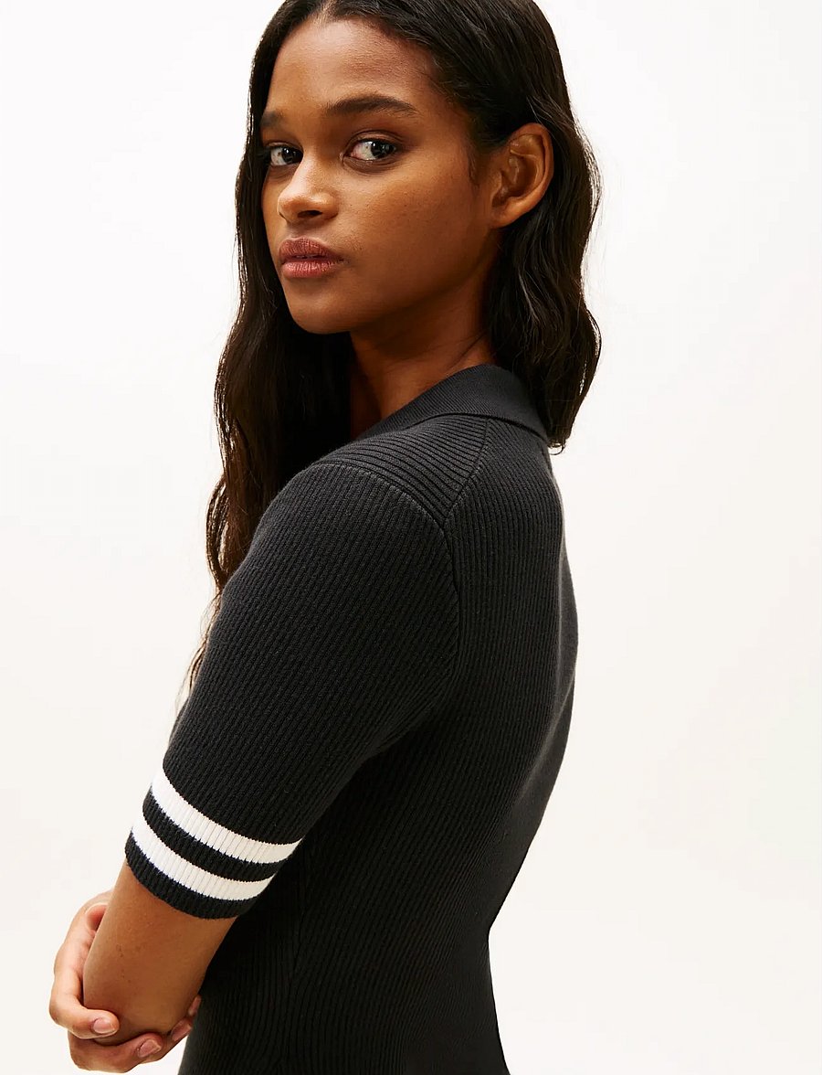 Tommy Jeans - TJW F&F SWEATER POLO MINI DRESS - robes t-shirt - black - 3