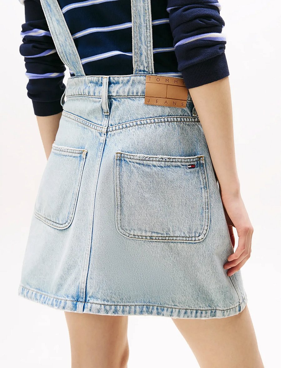 Tommy Jeans - DENIM DUNGAREE DRESS DI2014 - buksedragter - denim light - 3