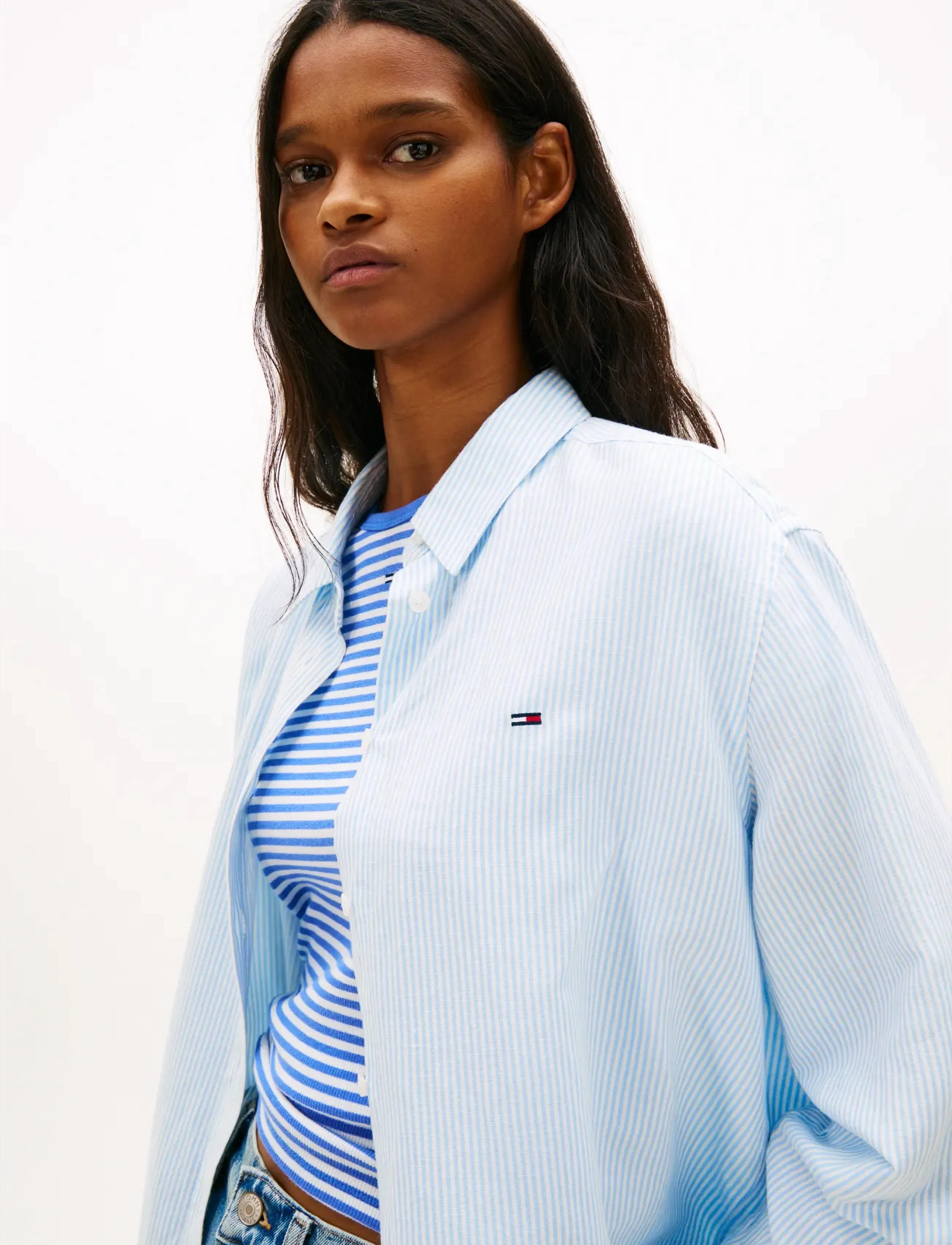 Tommy Jeans - TJW RLX LINEN SHIRT - langærmede skjorter - light powdery blue stripe - 4