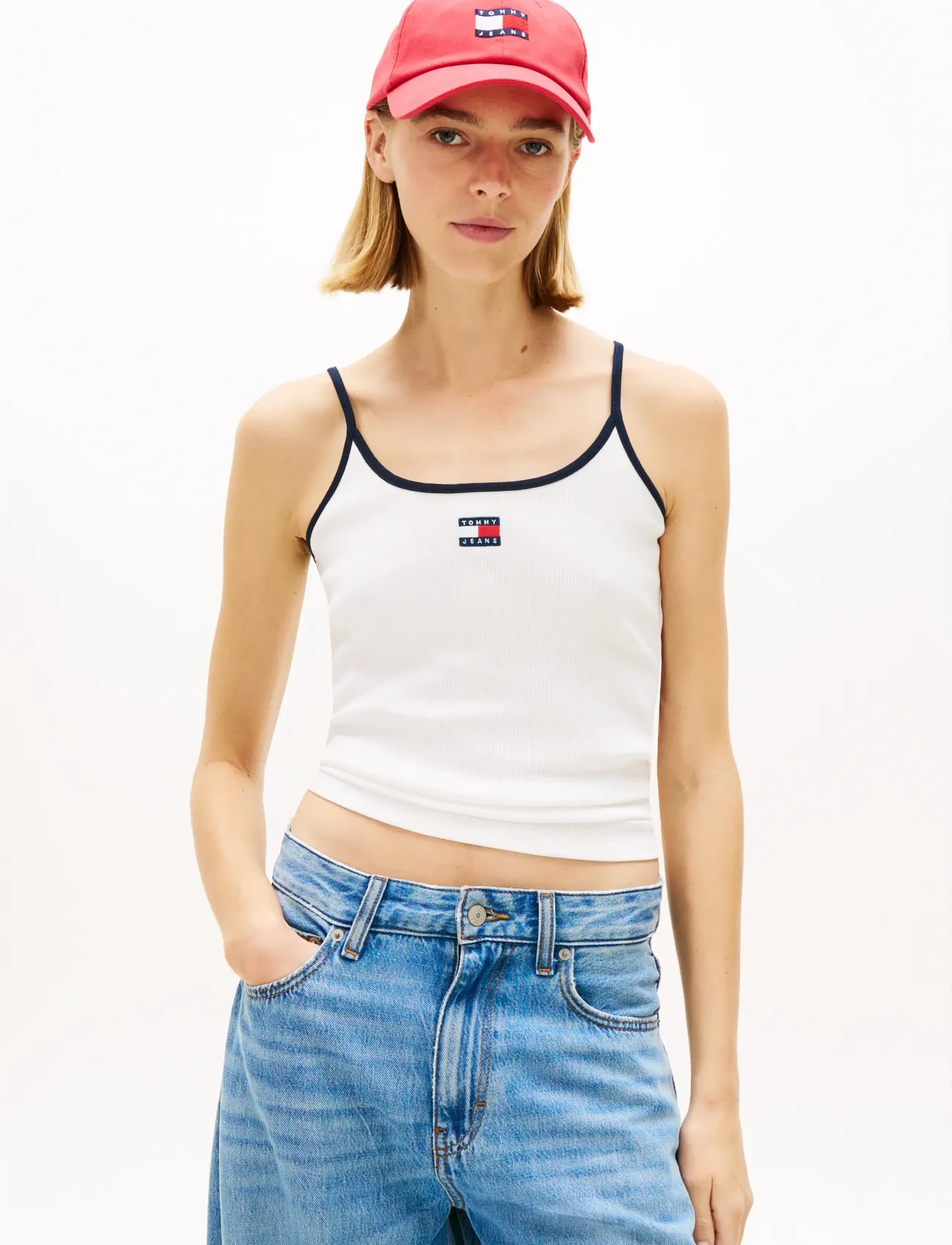 Tommy Jeans TJW SLIM BADGE STRAPPY TOP - Tanktops - ECRU / cream