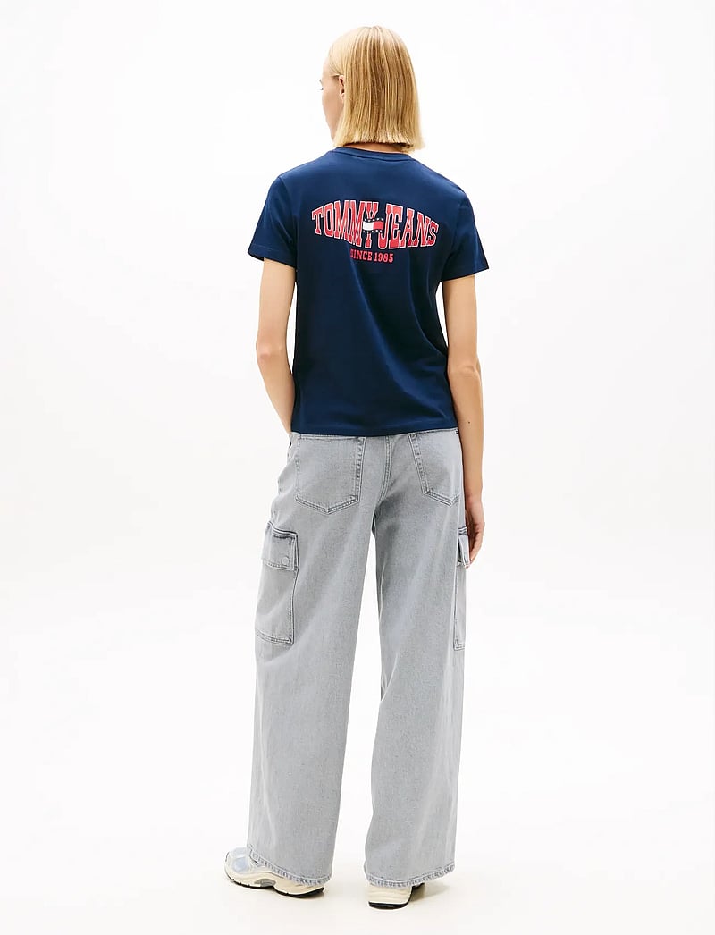 Tommy Jeans - TJW REG WAVY FLAG SS TEE EXT - t-shirts - dark night navy - 2