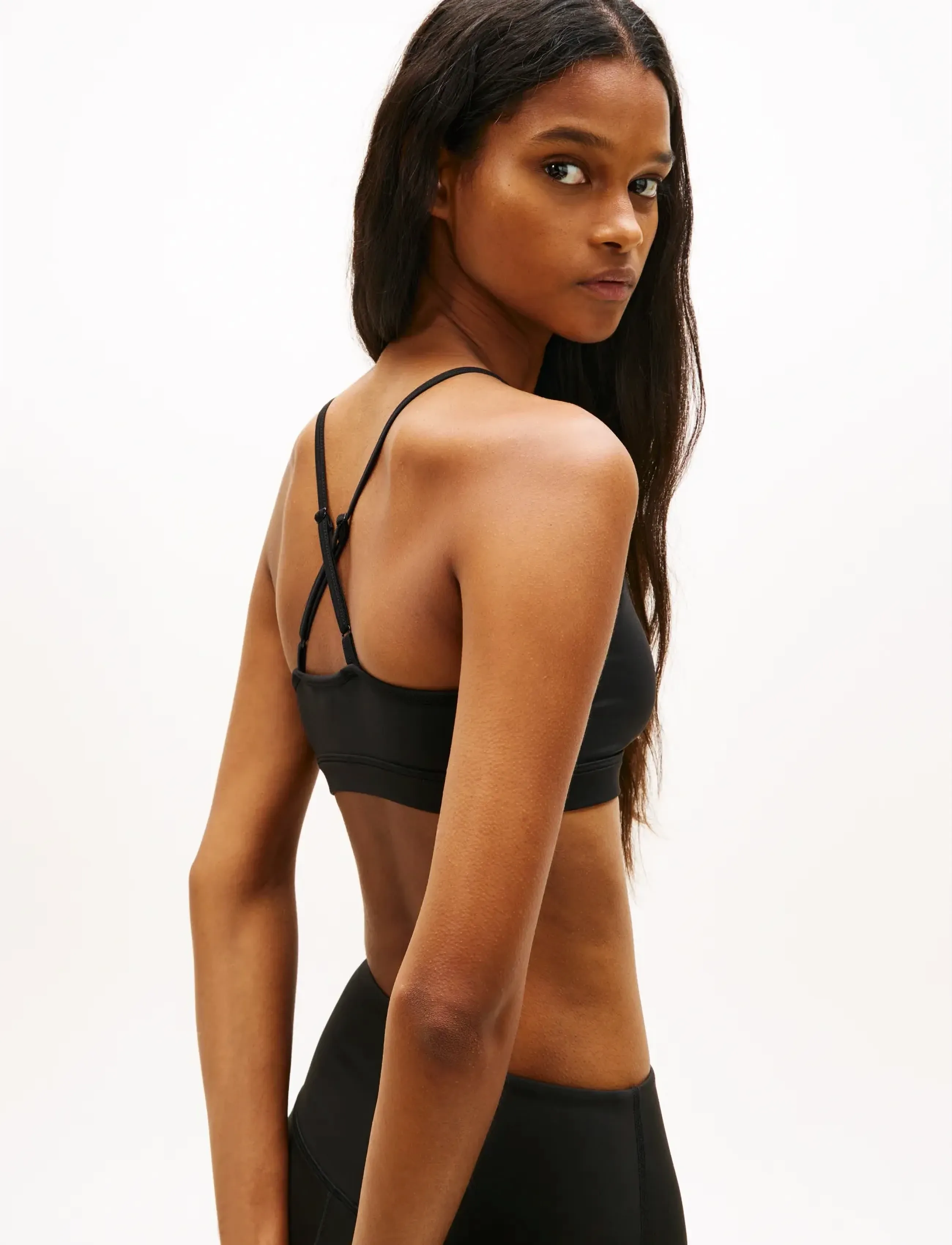 Tommy Jeans - TJW SP CRP SILVER SCRIPT BRA - sport-bhs - black - 4