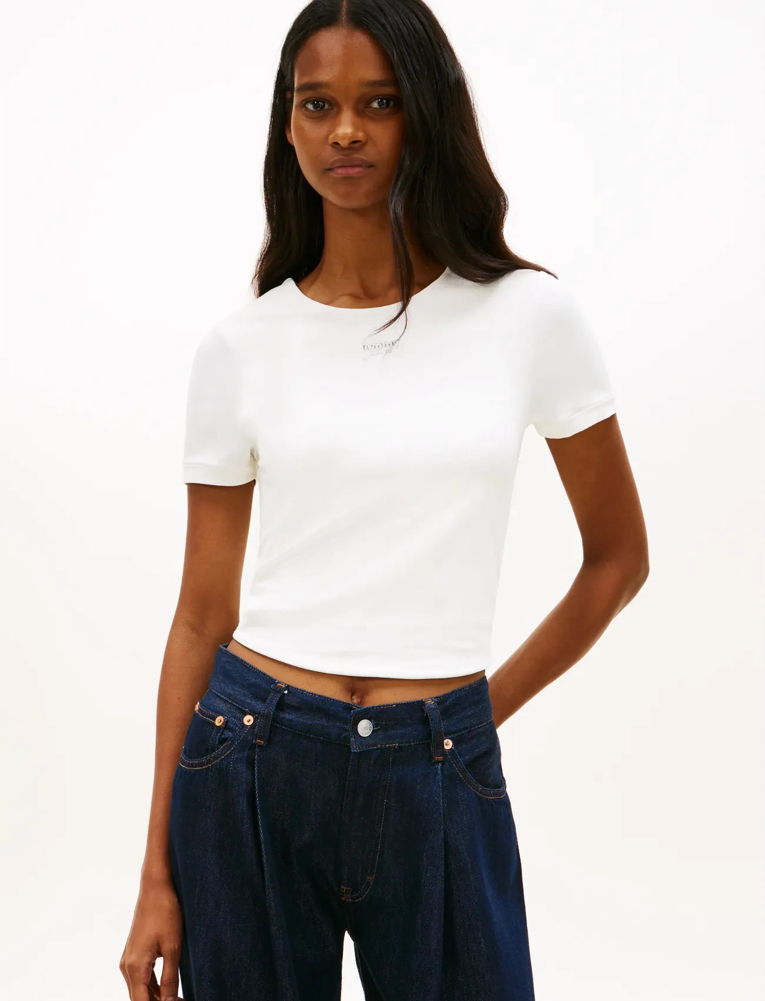 Tommy Jeans TJW SLIM SH SILVER SCRIPT TEE - T-shirts - ECRU / white