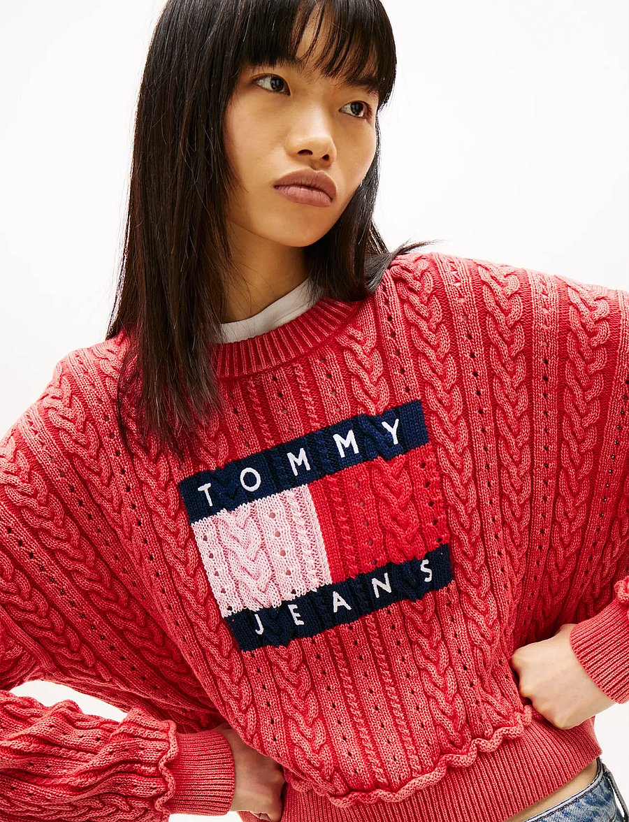 Tommy Jeans - TJW GMD CABLE FLAG SWEATER - stickade tröjor - red alert - 4