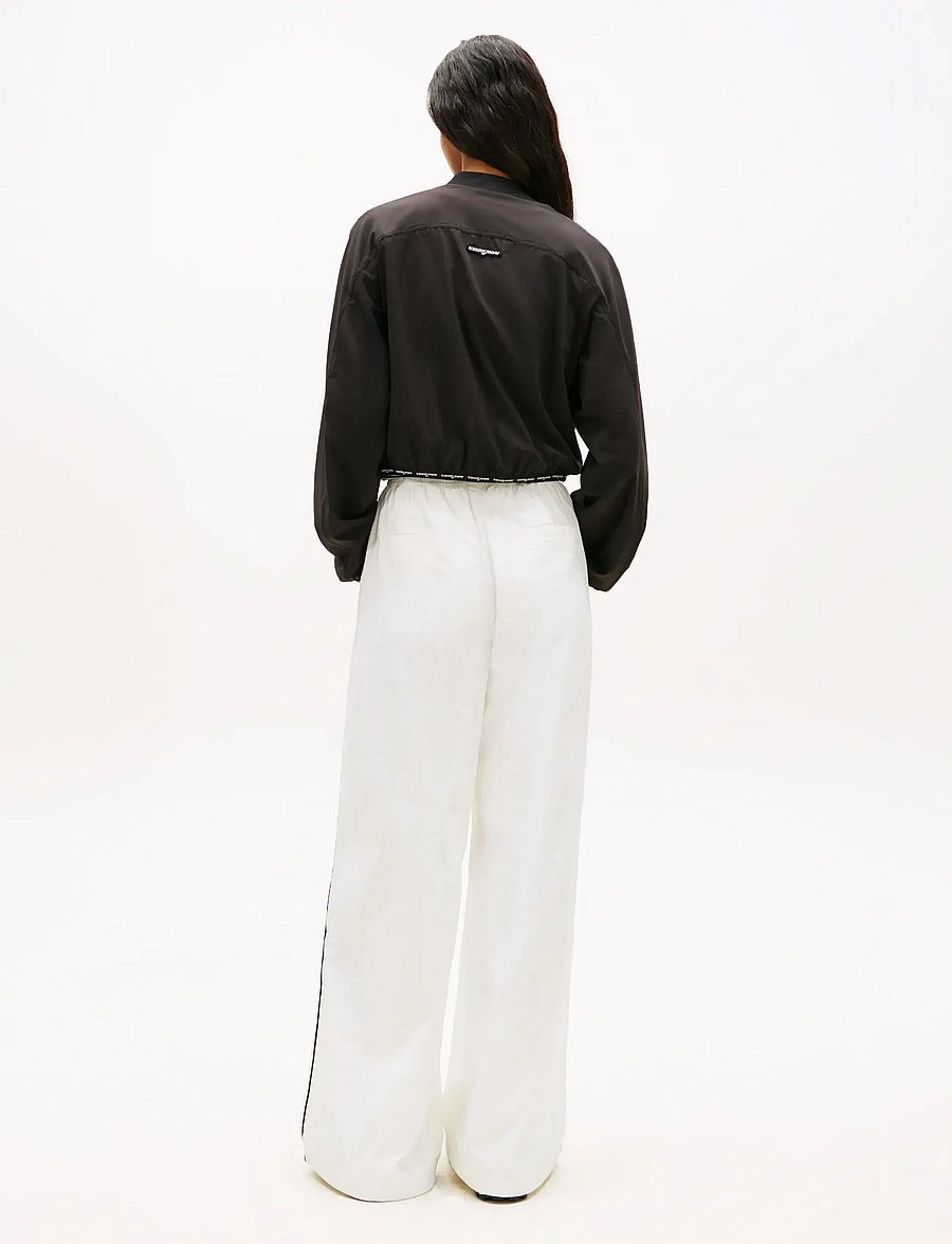 Tommy Jeans - TJW LOGO BINDING BOMBER - vårjackor - black - 2