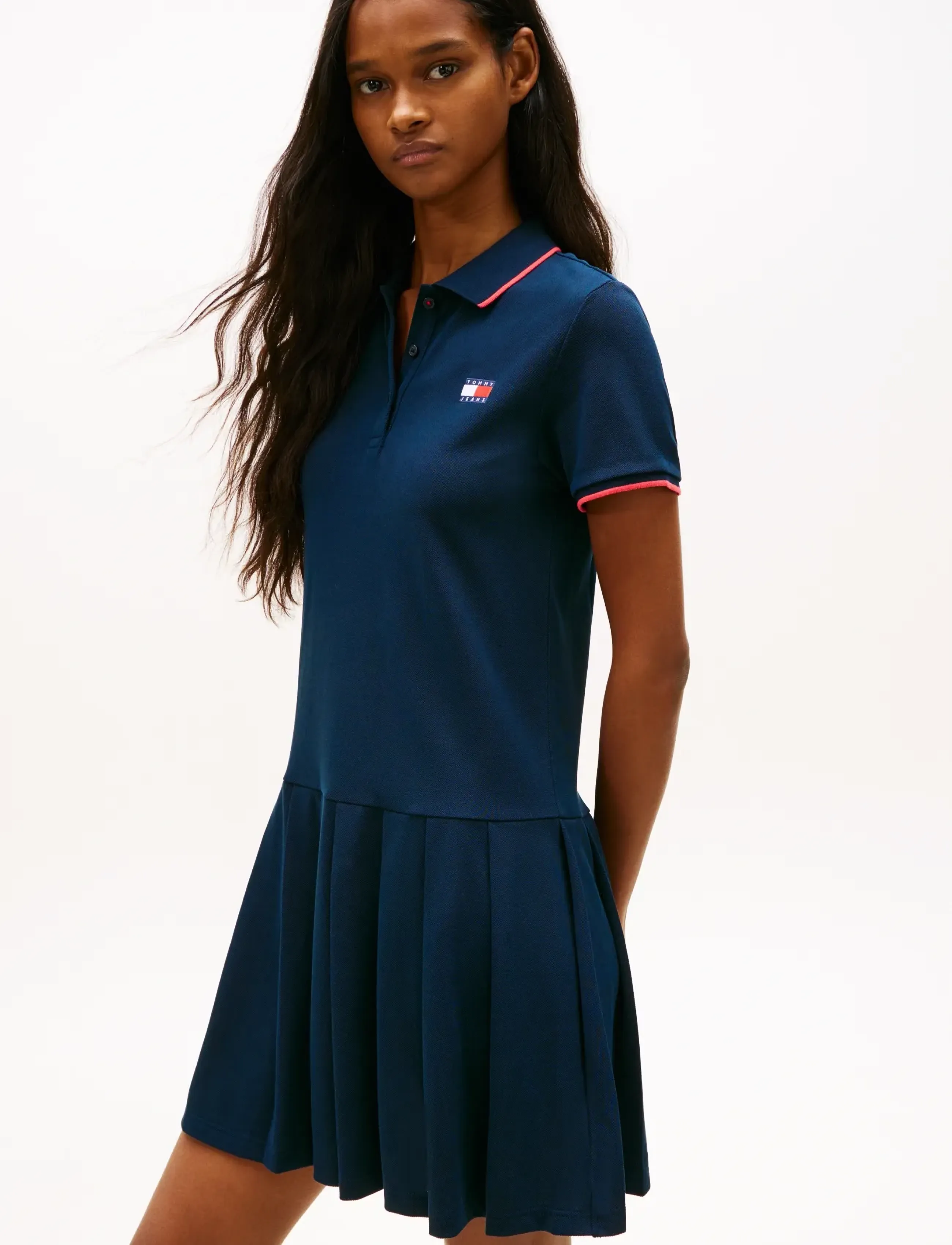 Tommy Jeans - TJW BADGE PLEAT PIQUE DRESS EXT - kjoler & nederdele - dark night navy - 2