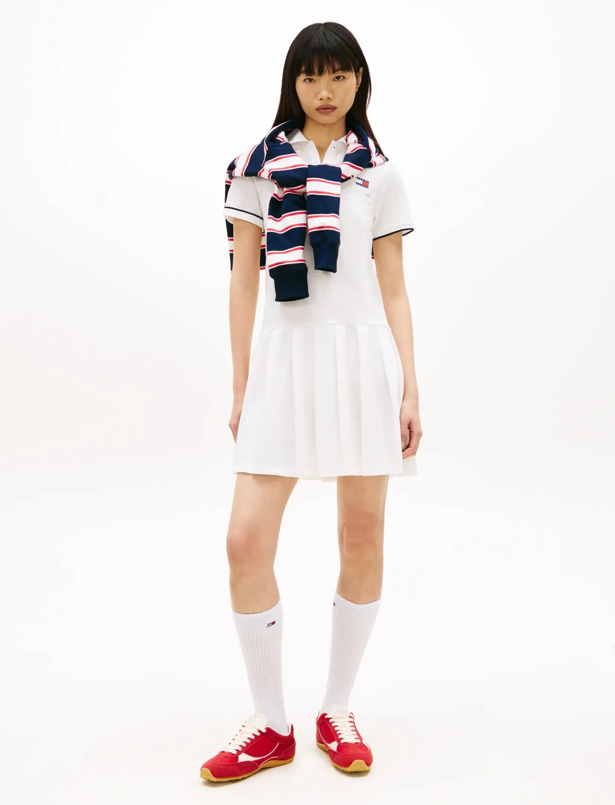 Tommy Jeans TJW BADGE PLEAT PIQUE DRESS EXT - Tøj - ECRU / white