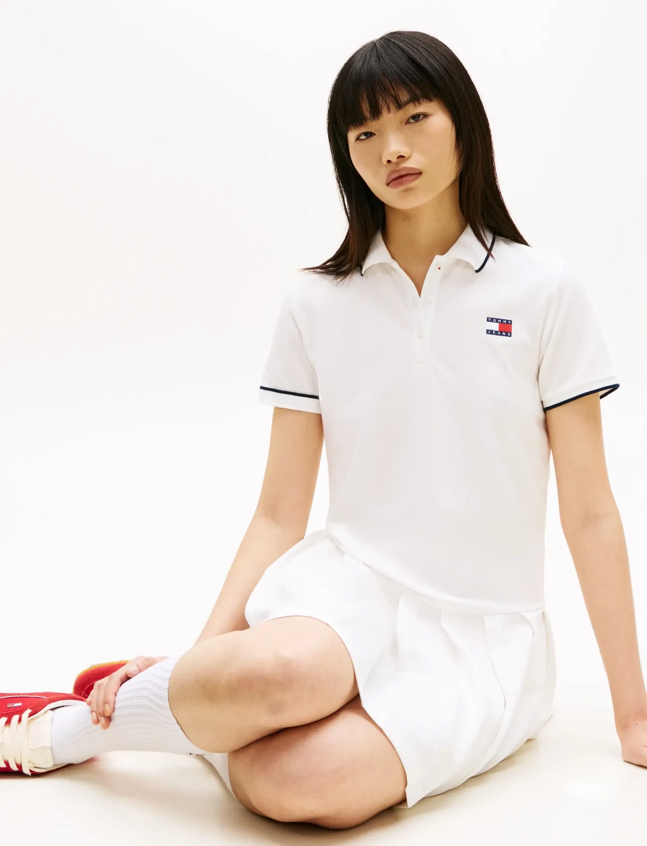 Tommy Jeans - TJW BADGE PLEAT PIQUE DRESS EXT - kleider & röcke - ecru - 3