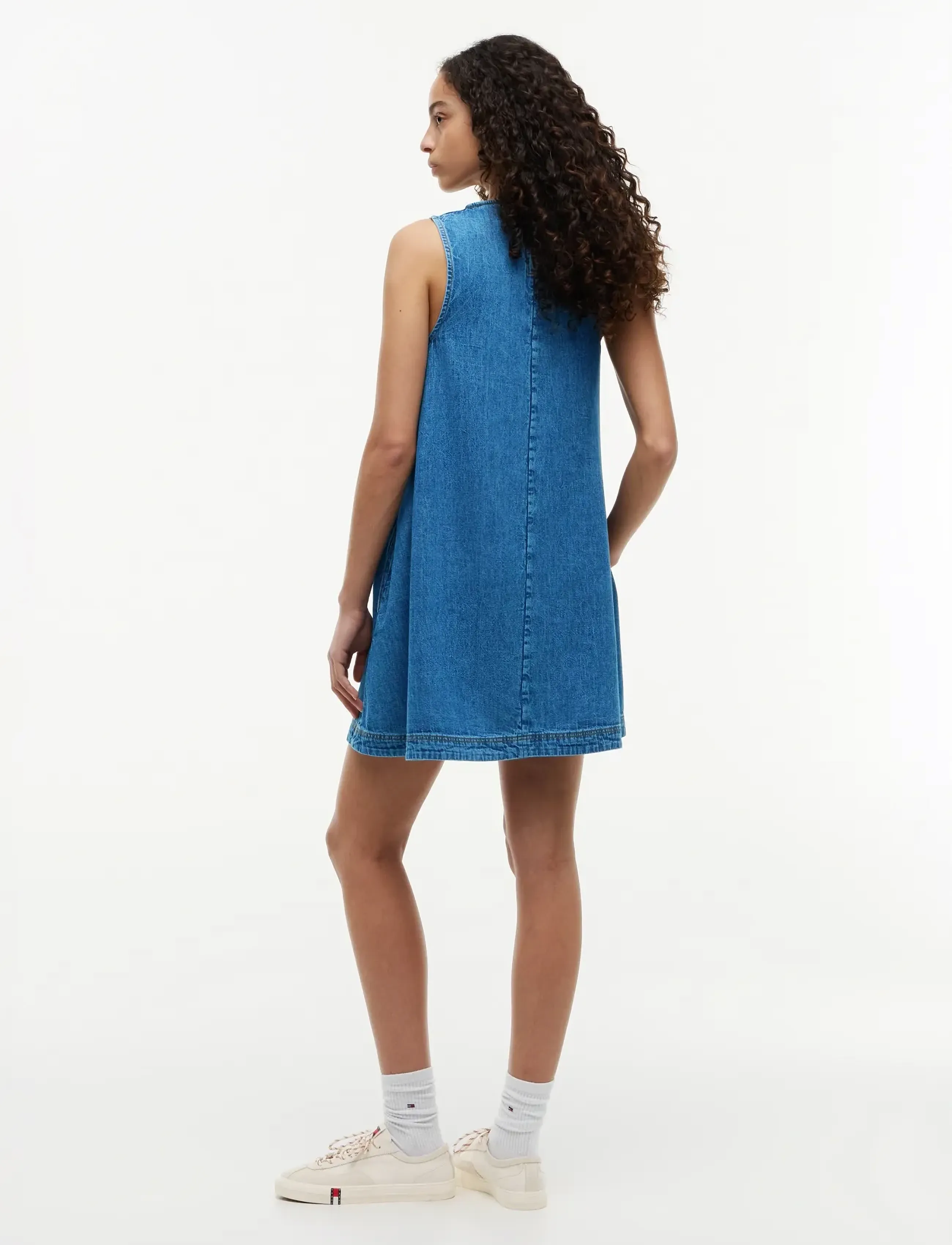 Tommy Jeans - TJW A-LINE CHAMBRAY DRESS EXT - denimkjoler - denim medium - 4