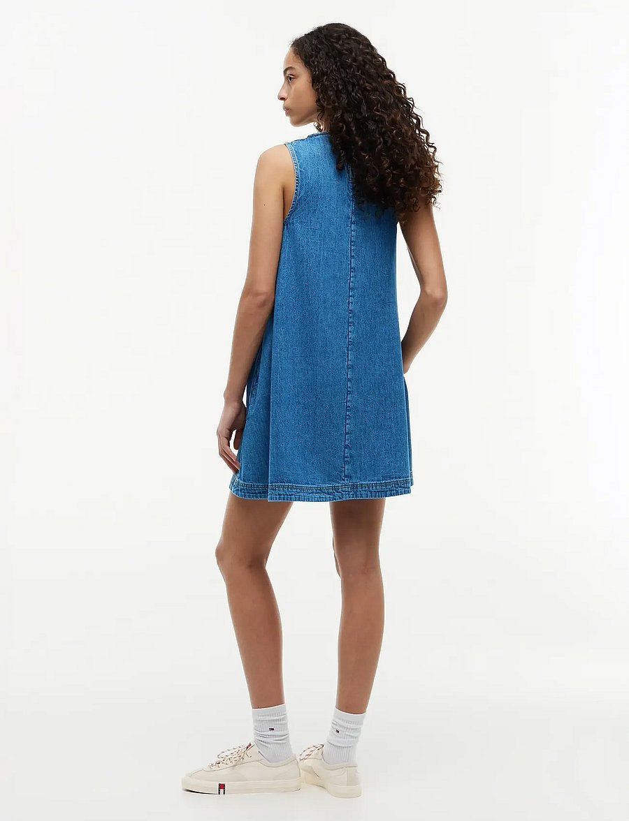 Tommy Jeans - TJW A-LINE CHAMBRAY DRESS EXT - denimkjoler - denim medium - 4