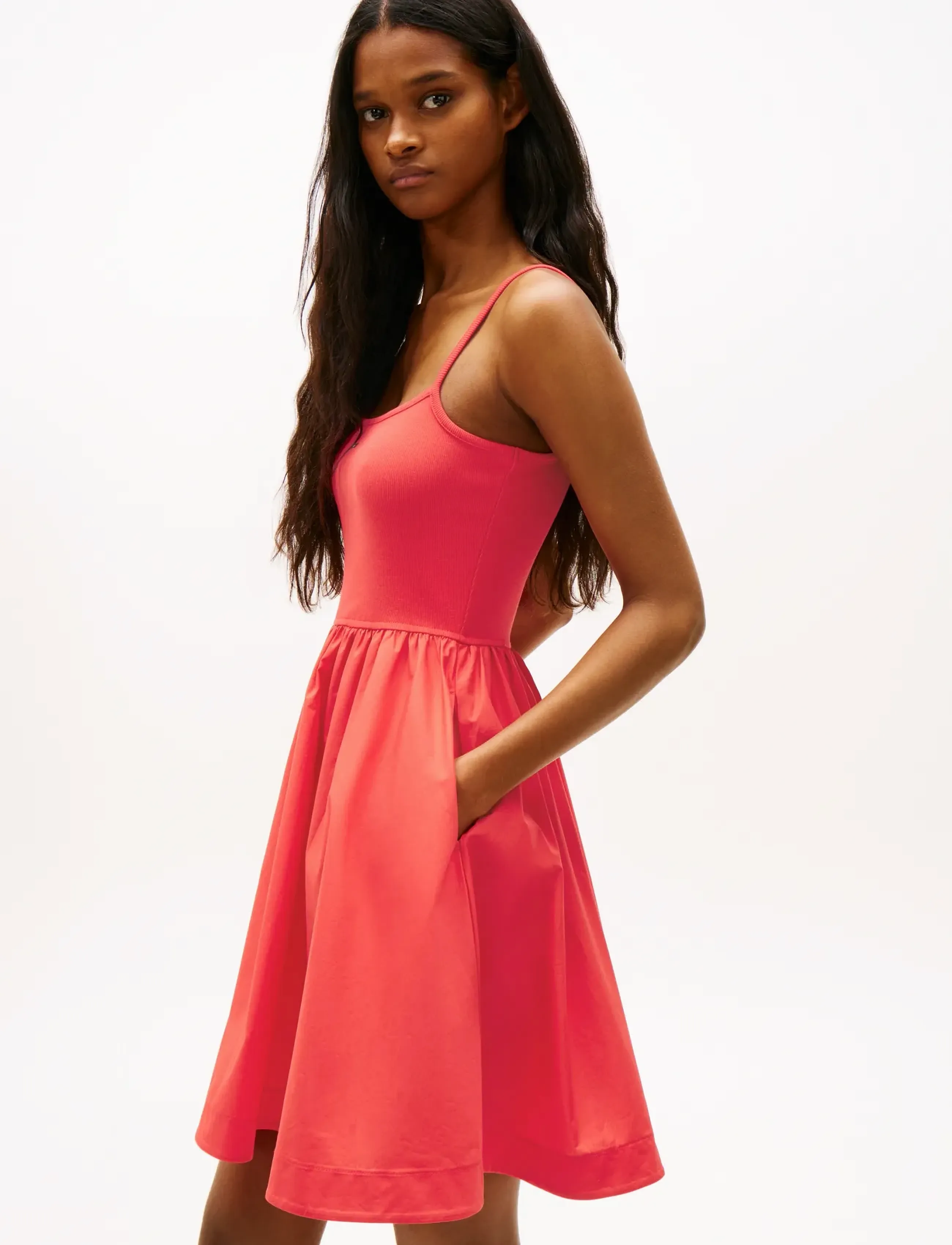 Tommy Jeans - TJW RIB POPLIN MIX STRAPPY DRESS - robes d'été - red alert - 2