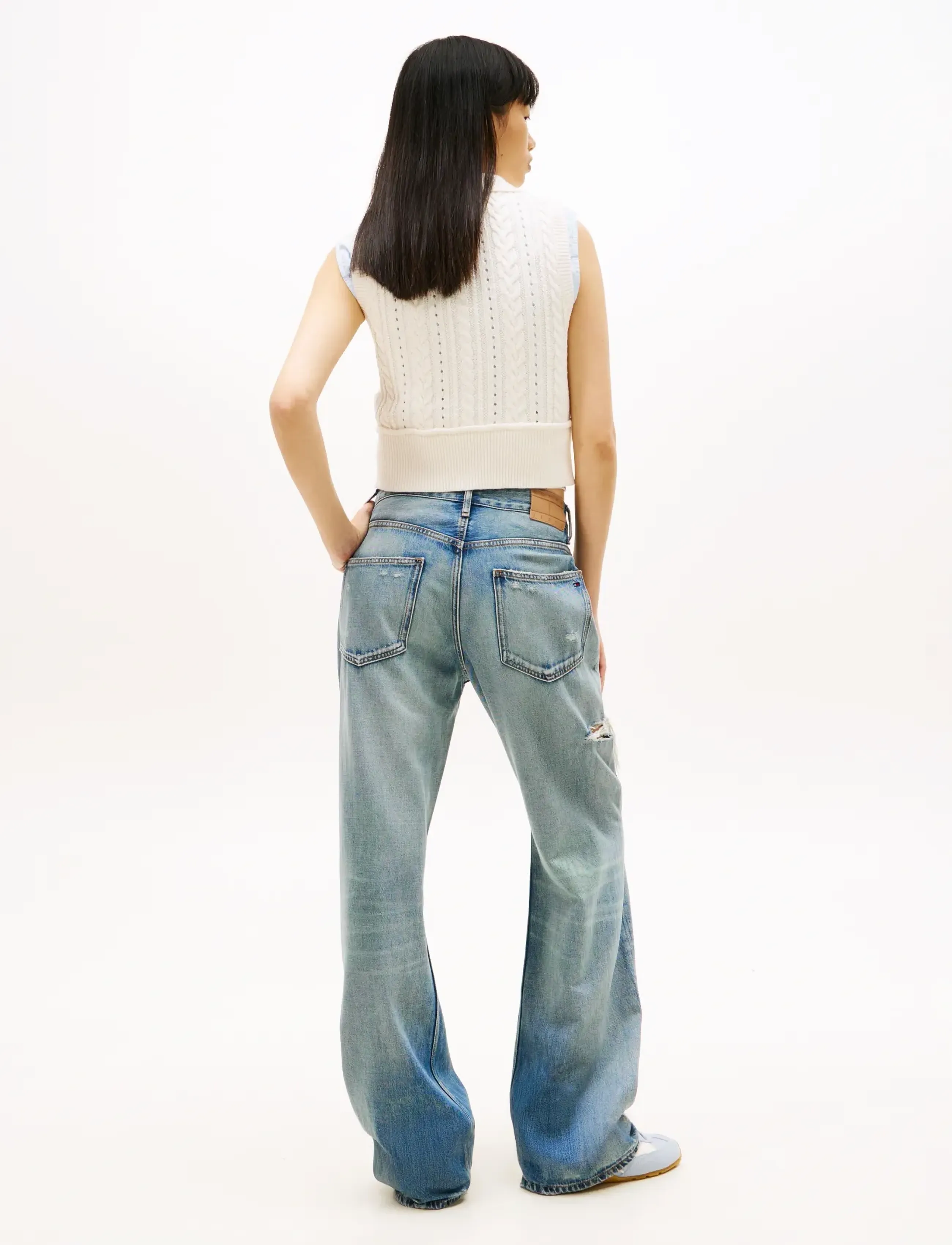 Tommy Jeans - MIA MR RLXD STR CBF BJ2038 - regular jeans - denim medium - 2