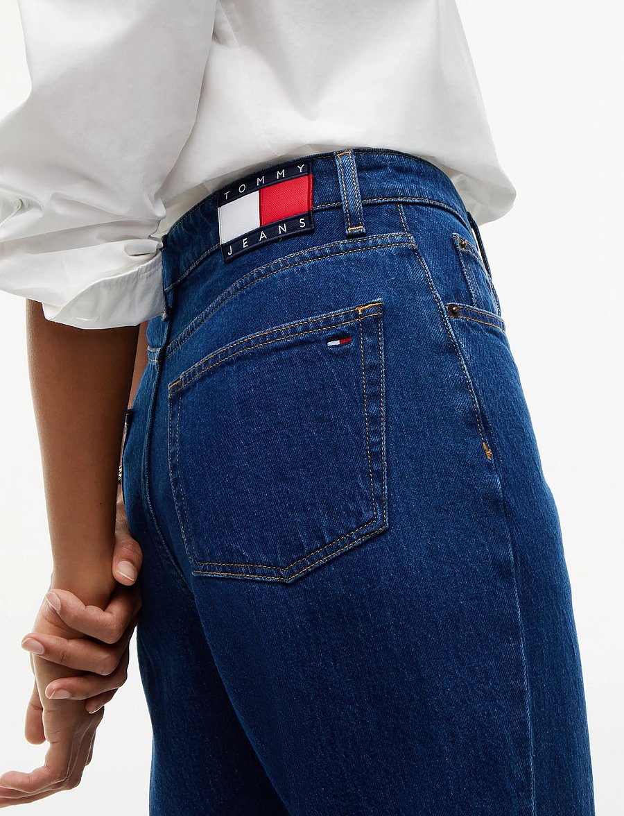 Tommy Jeans - 90S MOM HIGH TAPERED AI4159 - regular jeans - denim dark - 4