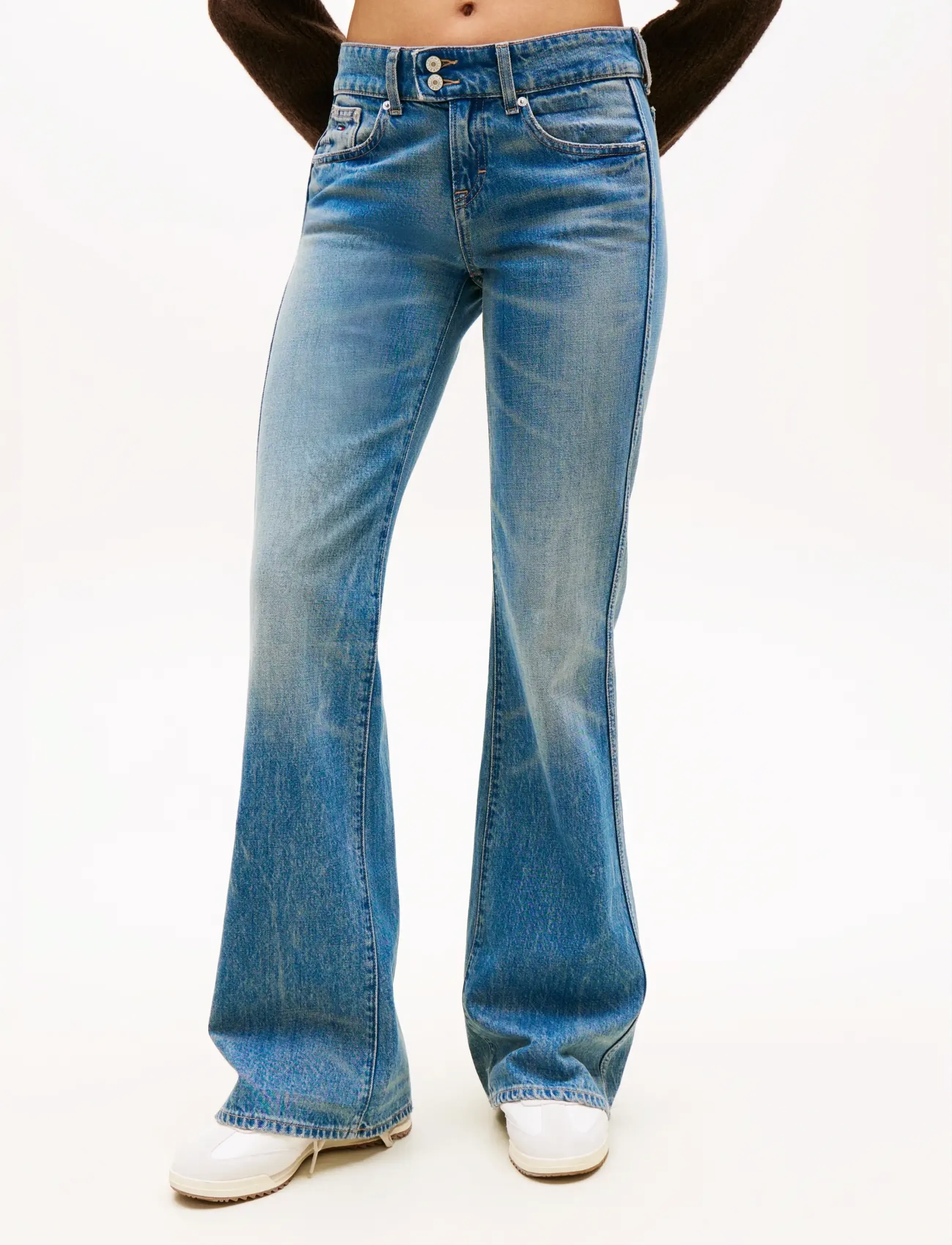 Tommy Jeans SIA LOW BOOTCUT EI2033 - Tøj - DENIM MEDIUM / blue
