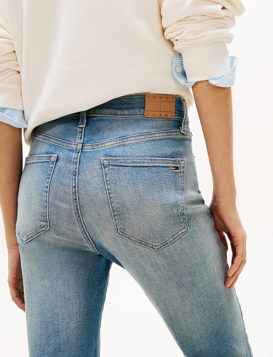 Tommy Jeans - SYLVIA HGH FLR BJ1237 - schlaghosen - denim medium - 4