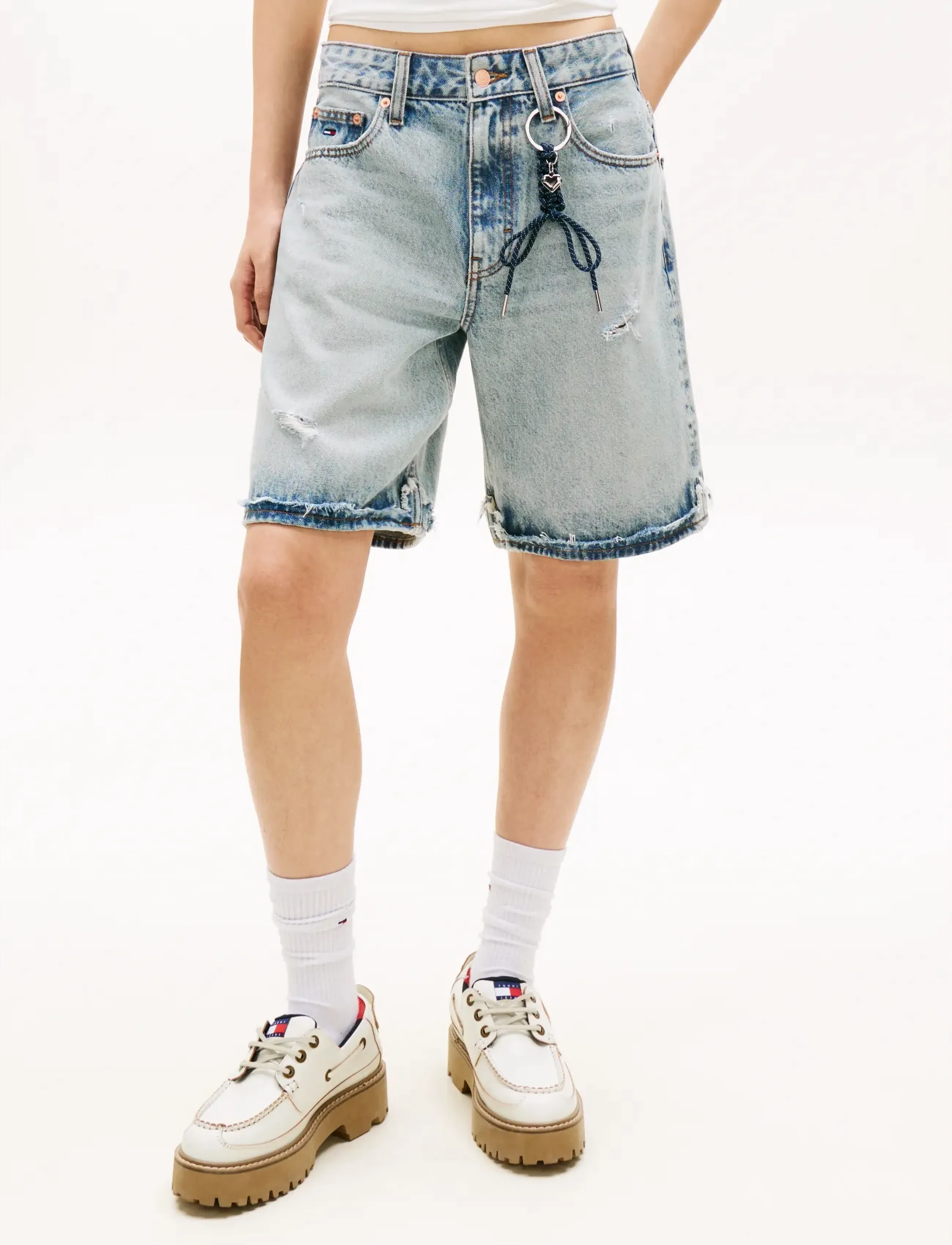 Tommy Jeans MIA RLXD BERMUDA BJ8015 - Kleidung - DENIM LIGHT / blue