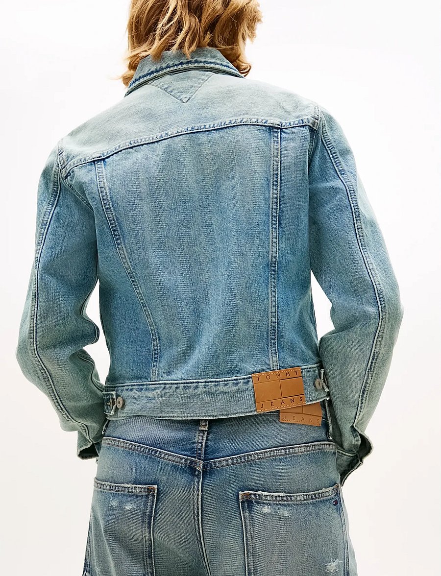 Tommy Jeans - CLASSIC TRUCKER EXT BJ8012 - vårjackor - denim light - 4